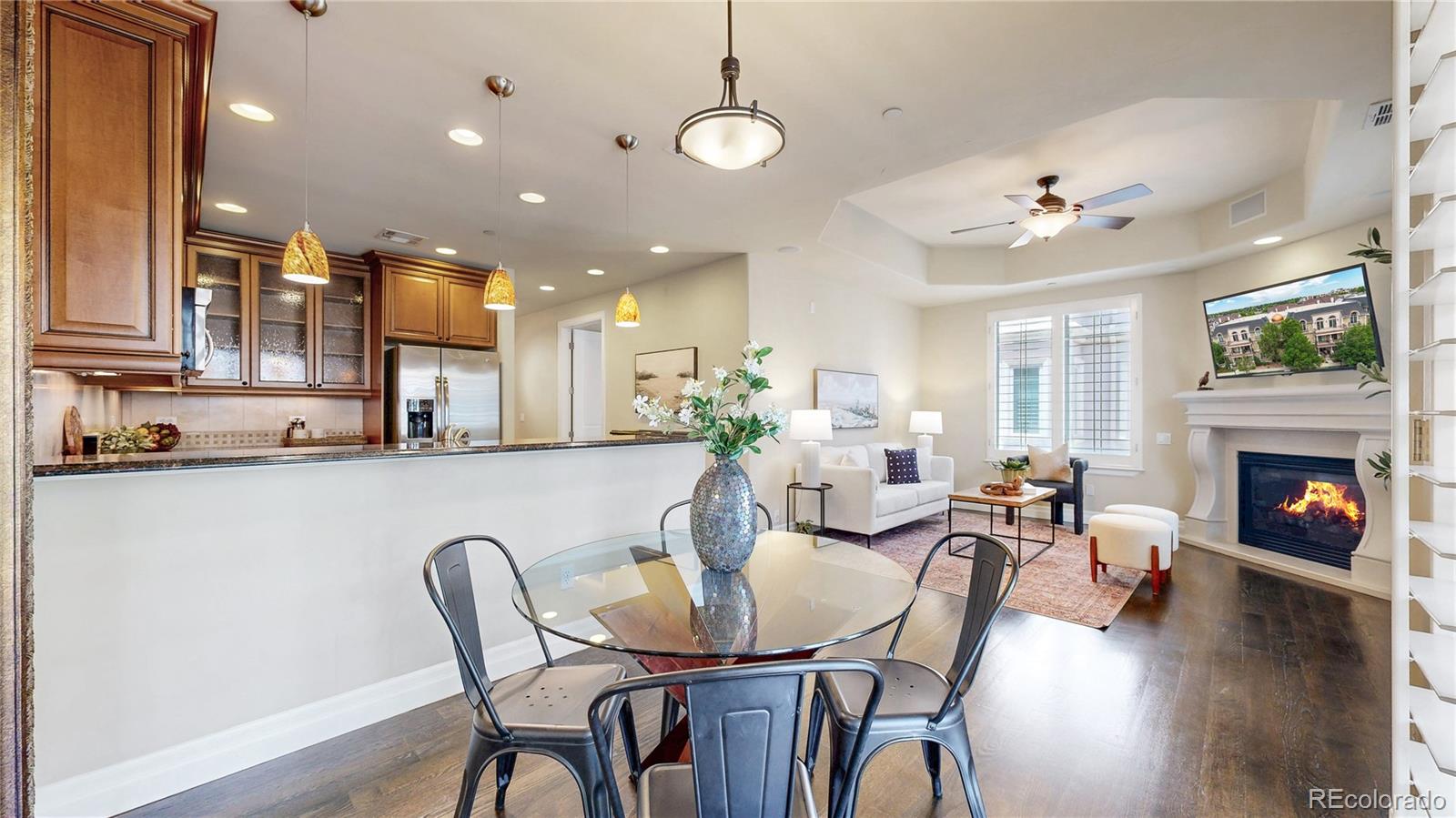 MLS Image #8 for 150 s madison street 207,denver, Colorado