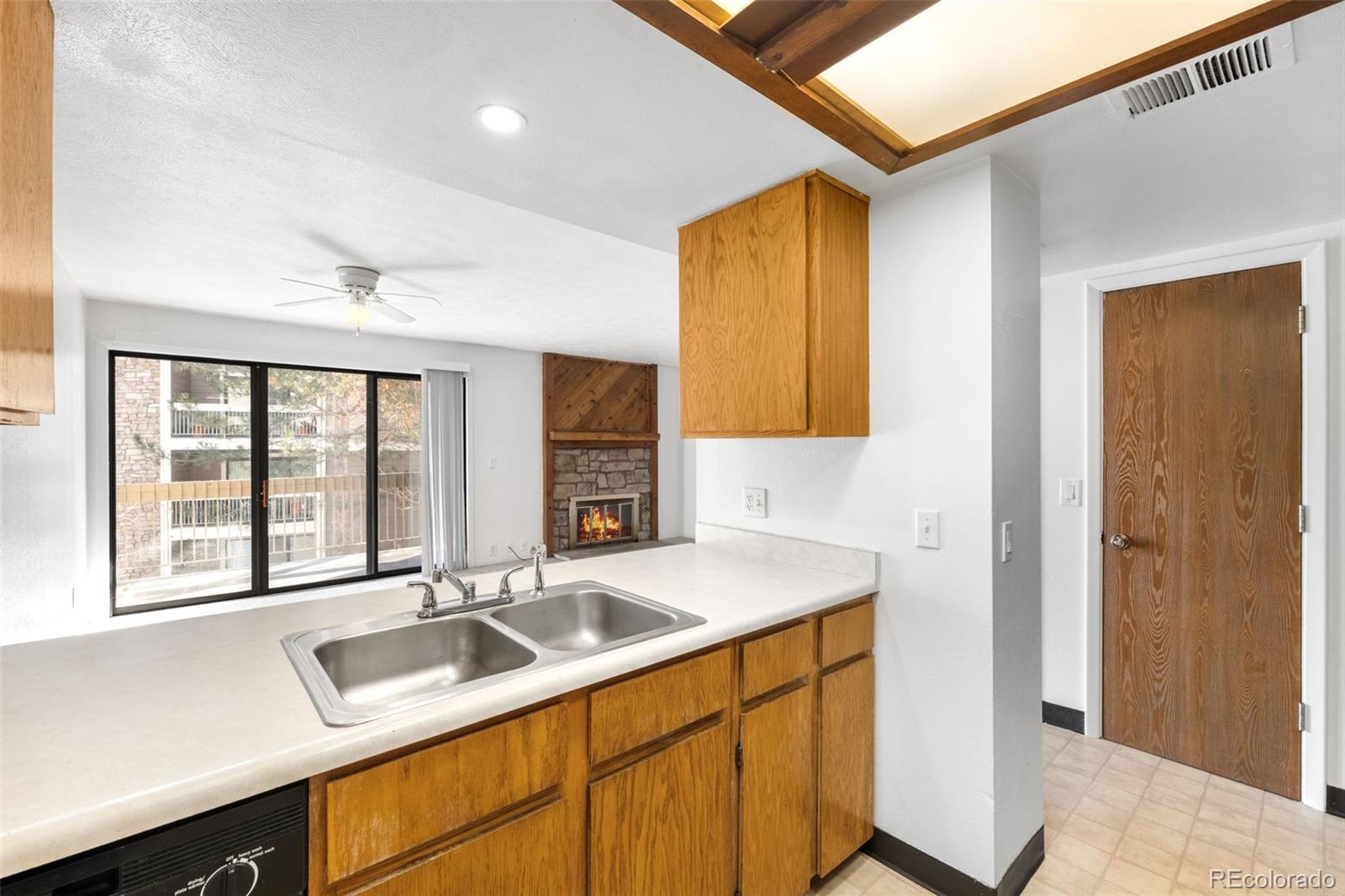 MLS Image #5 for 4896 s dudley street,littleton, Colorado