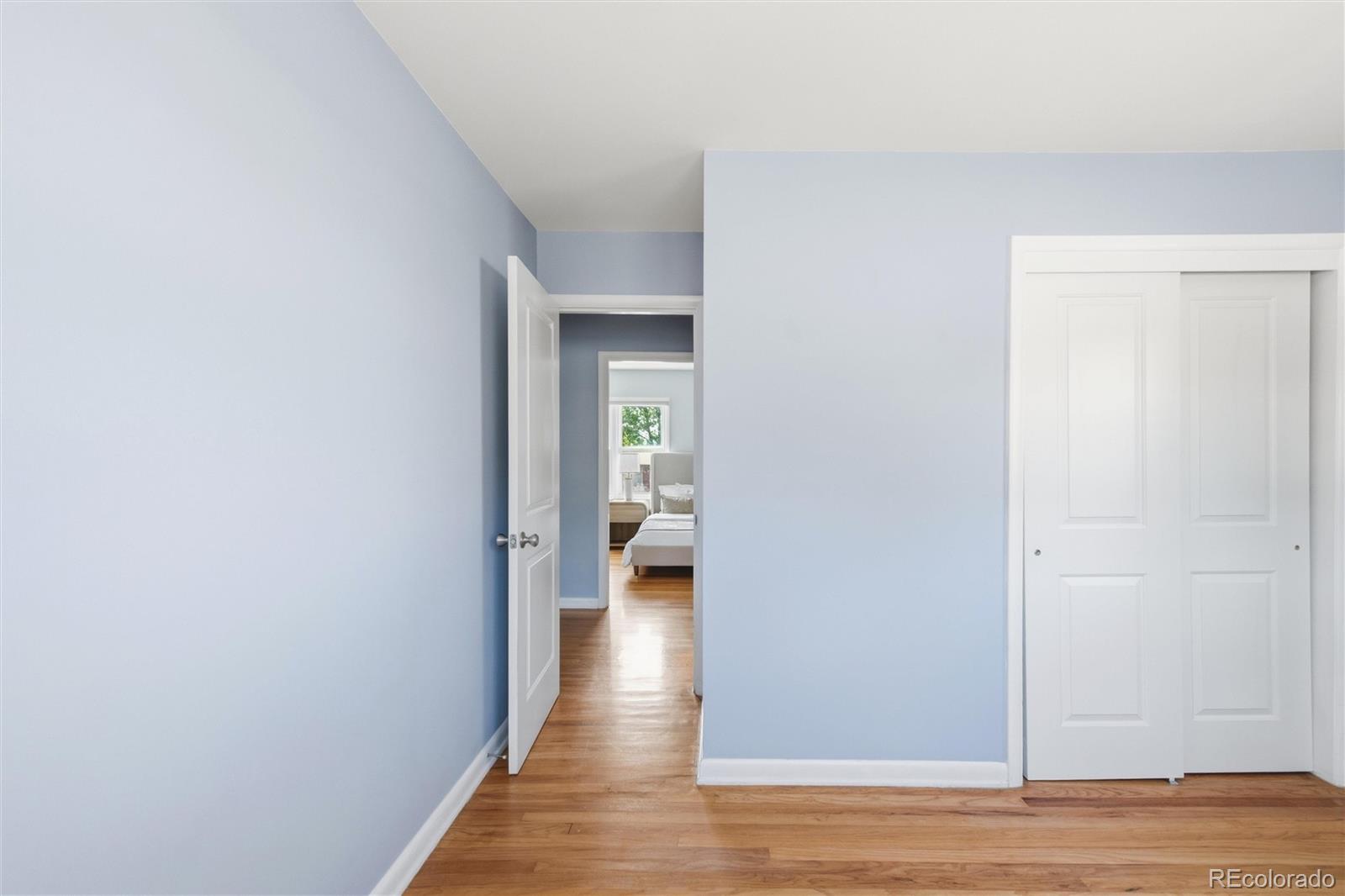 MLS Image #12 for 4880 s kalamath street,englewood, Colorado