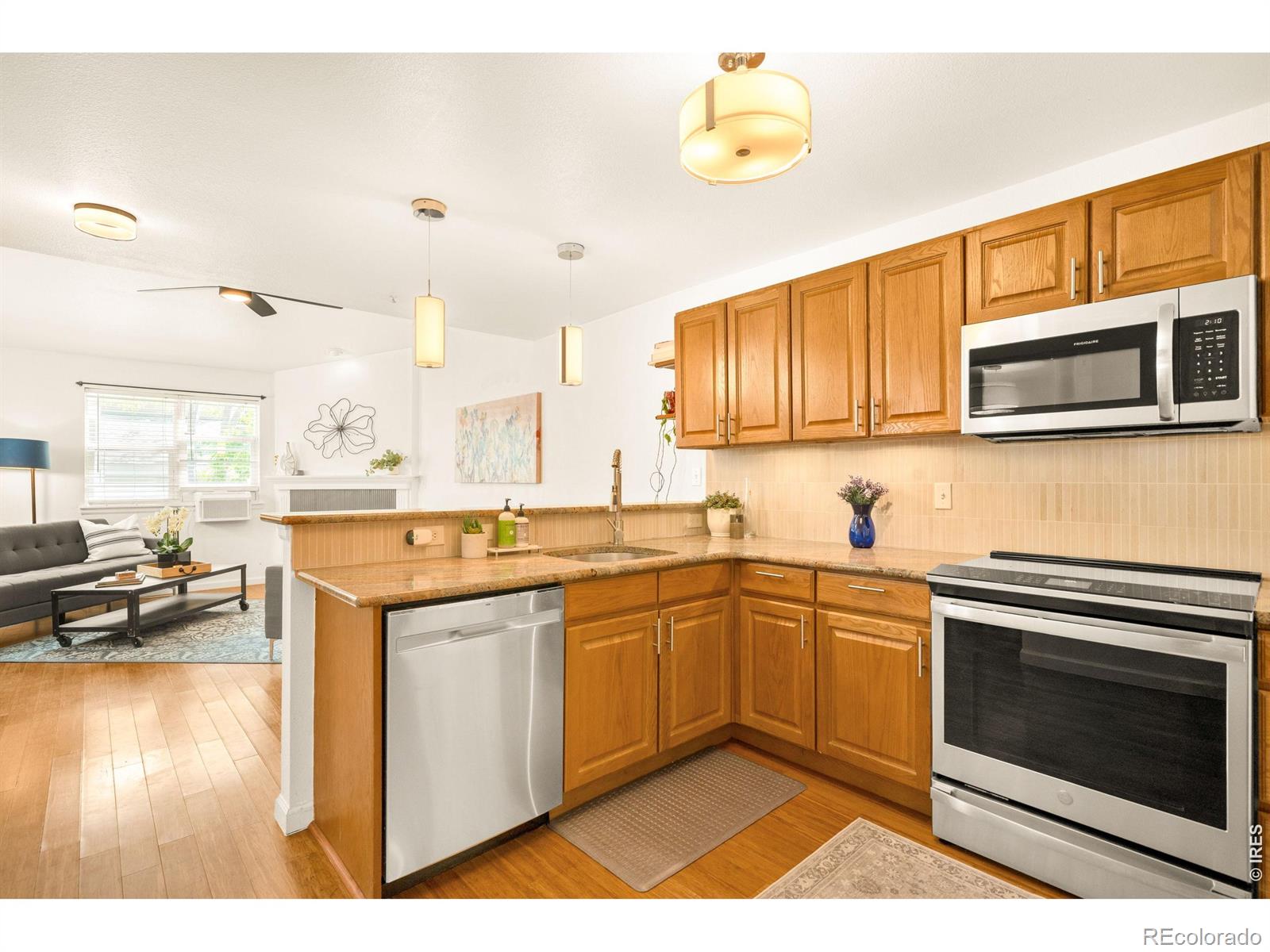 MLS Image #11 for 3077  29th street,boulder, Colorado