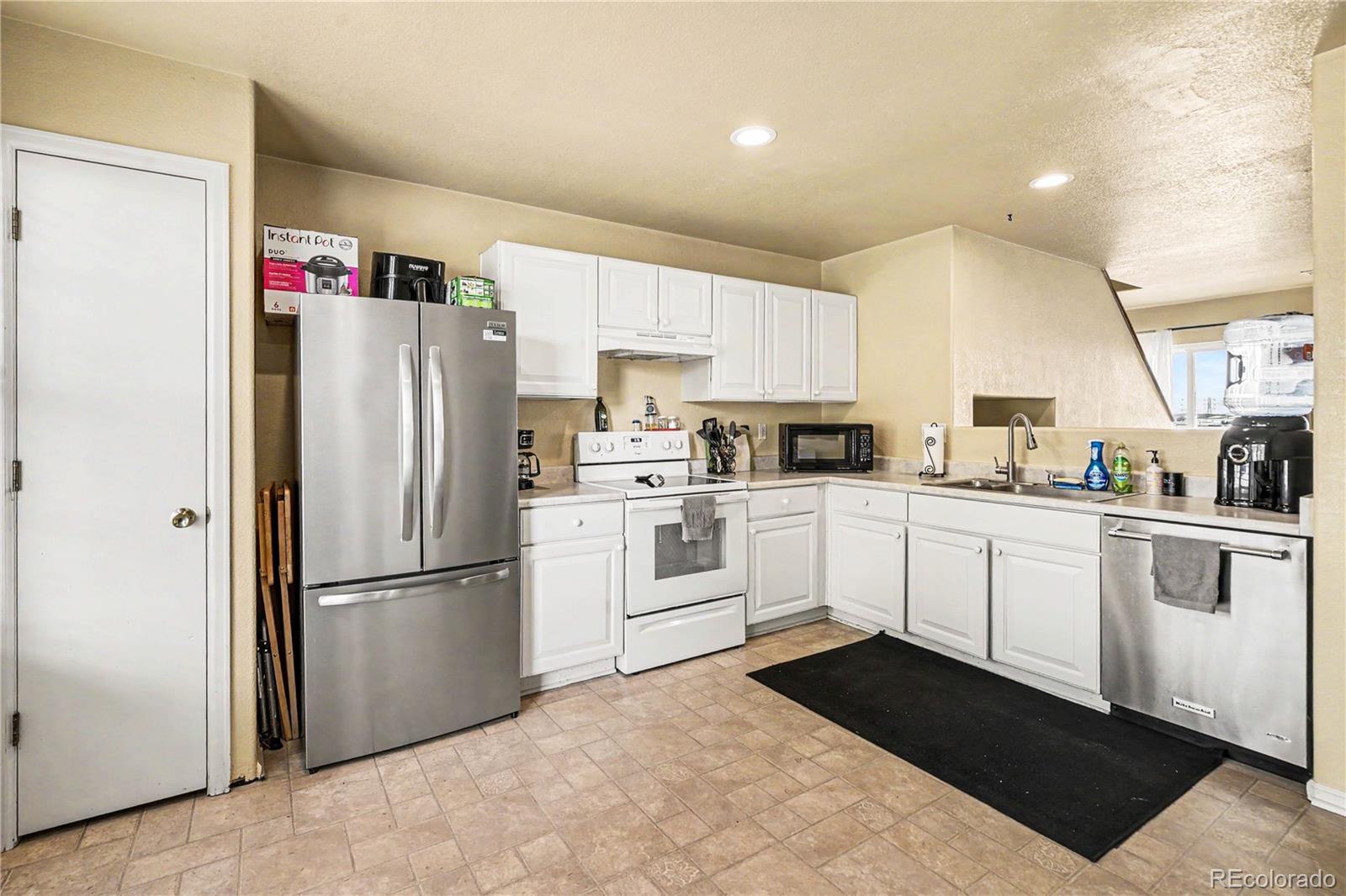 MLS Image #3 for 10010  hudson street,thornton, Colorado