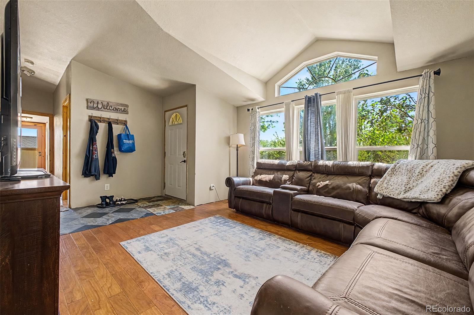 MLS Image #3 for 840  bunyan avenue,berthoud, Colorado