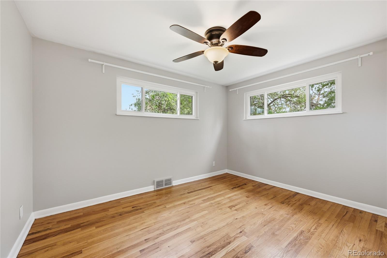 MLS Image #17 for 1049  florence street,aurora, Colorado