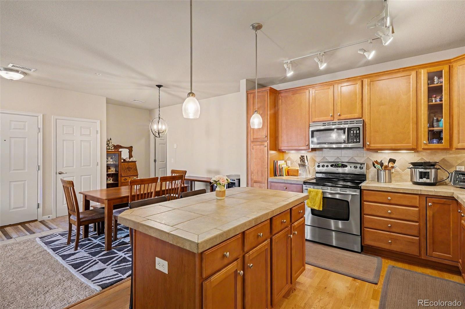 MLS Image #9 for 9359  las ramblas court,parker, Colorado