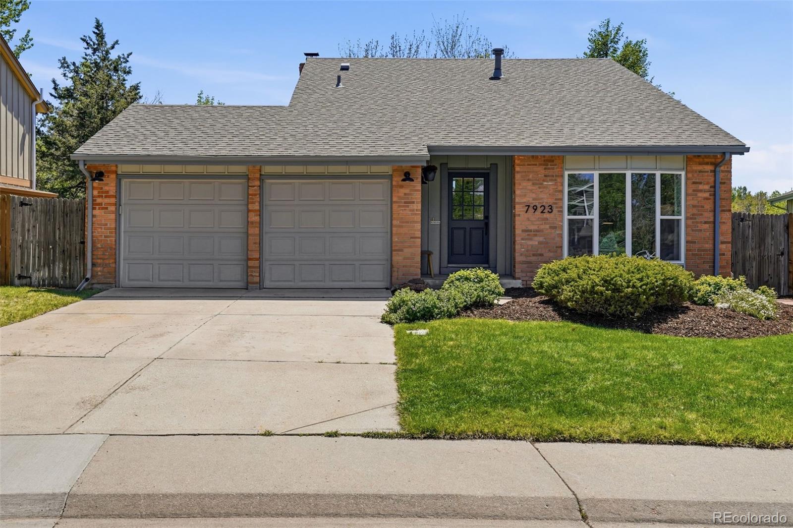 MLS Image #47 for 7923 s trenton street,centennial, Colorado