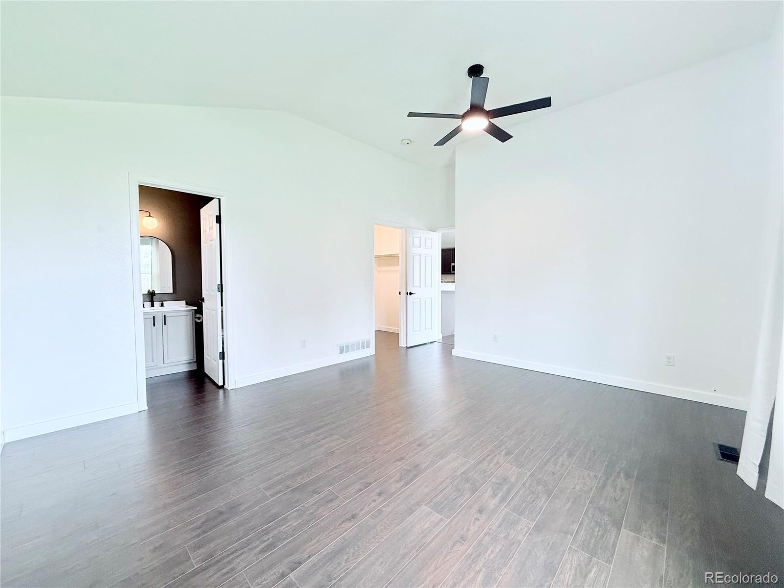 MLS Image #16 for 5910 s valdai way,aurora, Colorado