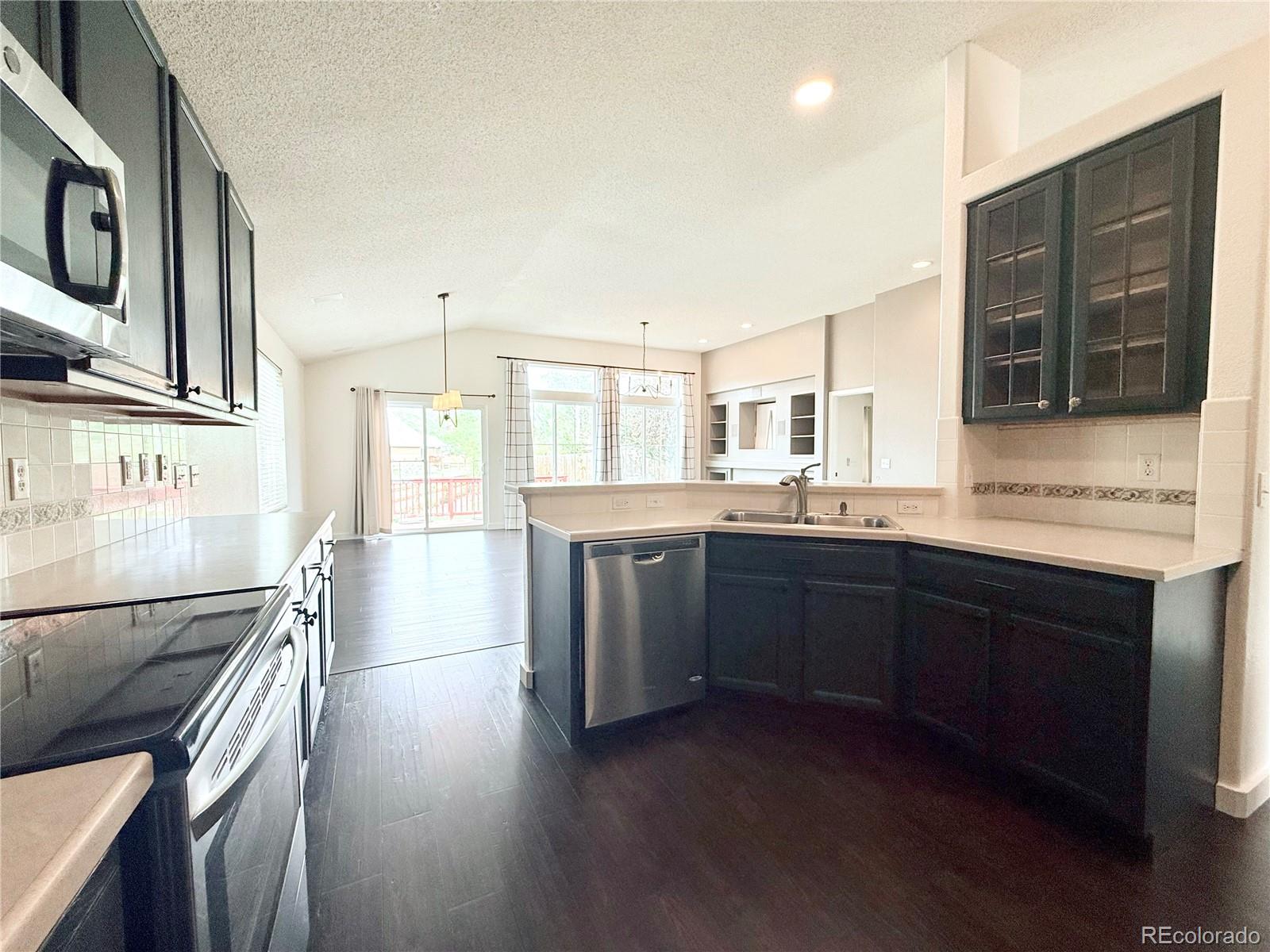 MLS Image #6 for 5910 s valdai way,aurora, Colorado