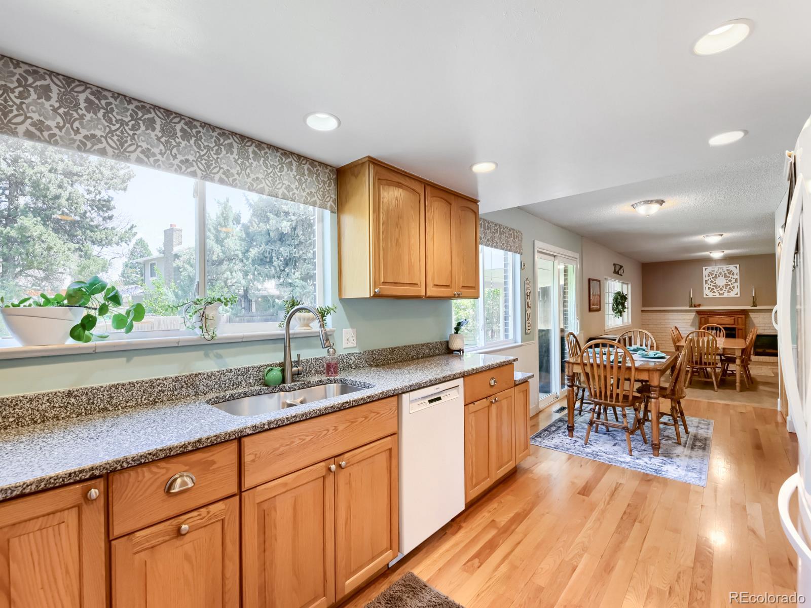 MLS Image #7 for 8705 e chenango avenue,denver, Colorado