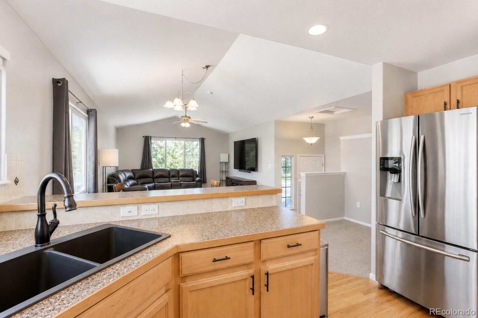 MLS Image #8 for 212  sycamore avenue,johnstown, Colorado