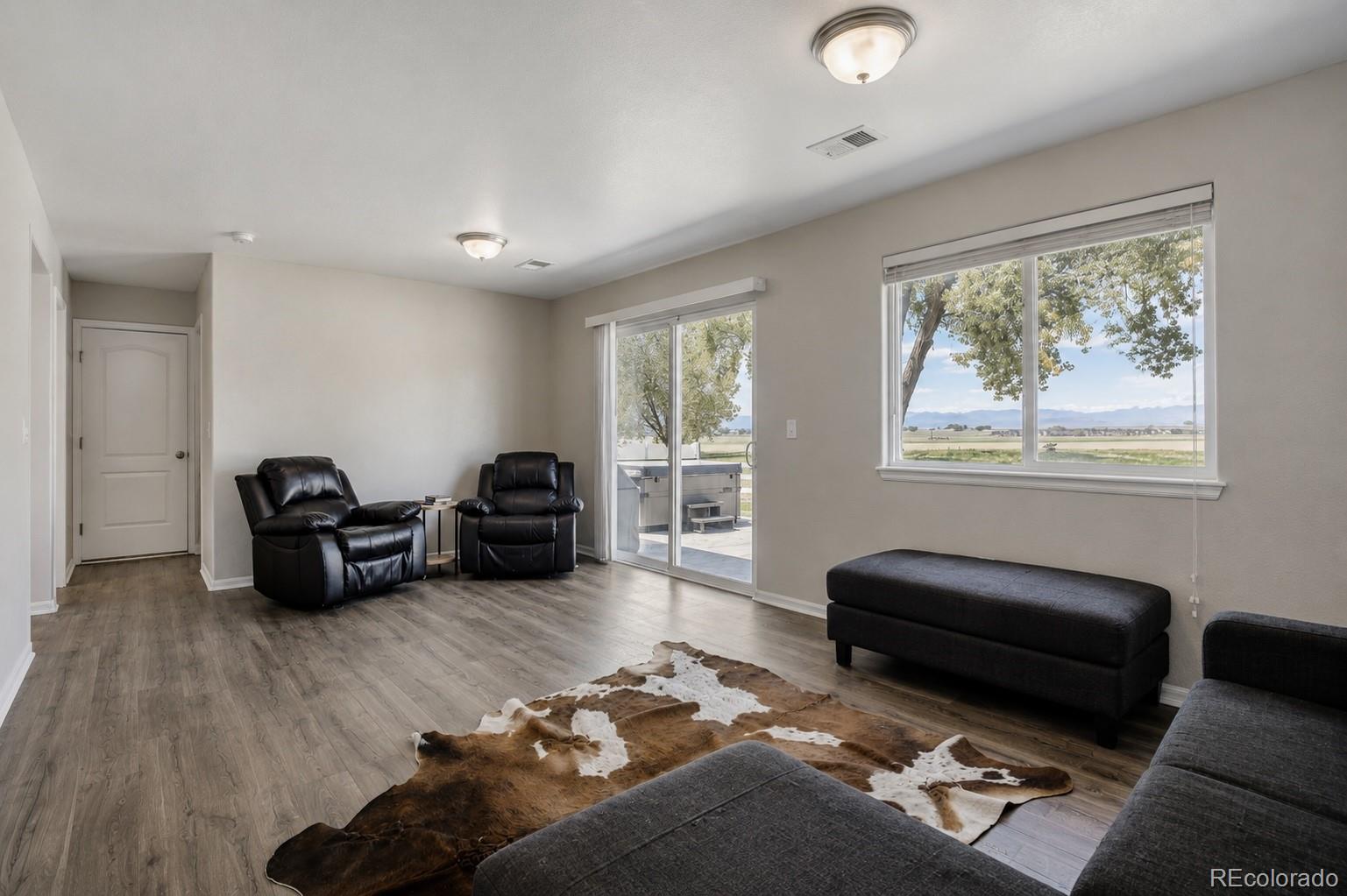 MLS Image #9 for 212  sycamore avenue,johnstown, Colorado