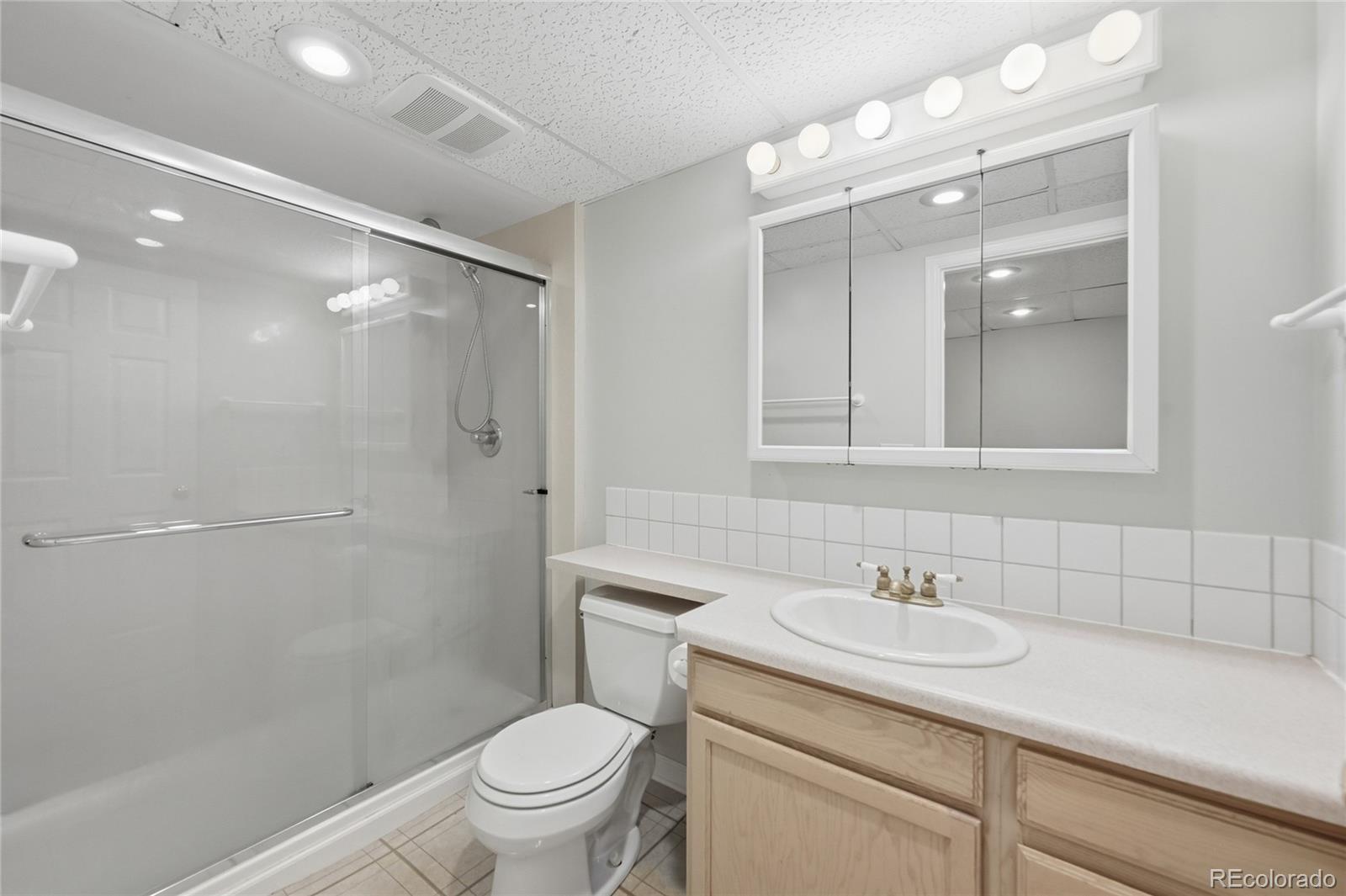 MLS Image #19 for 2688 s macon court,aurora, Colorado