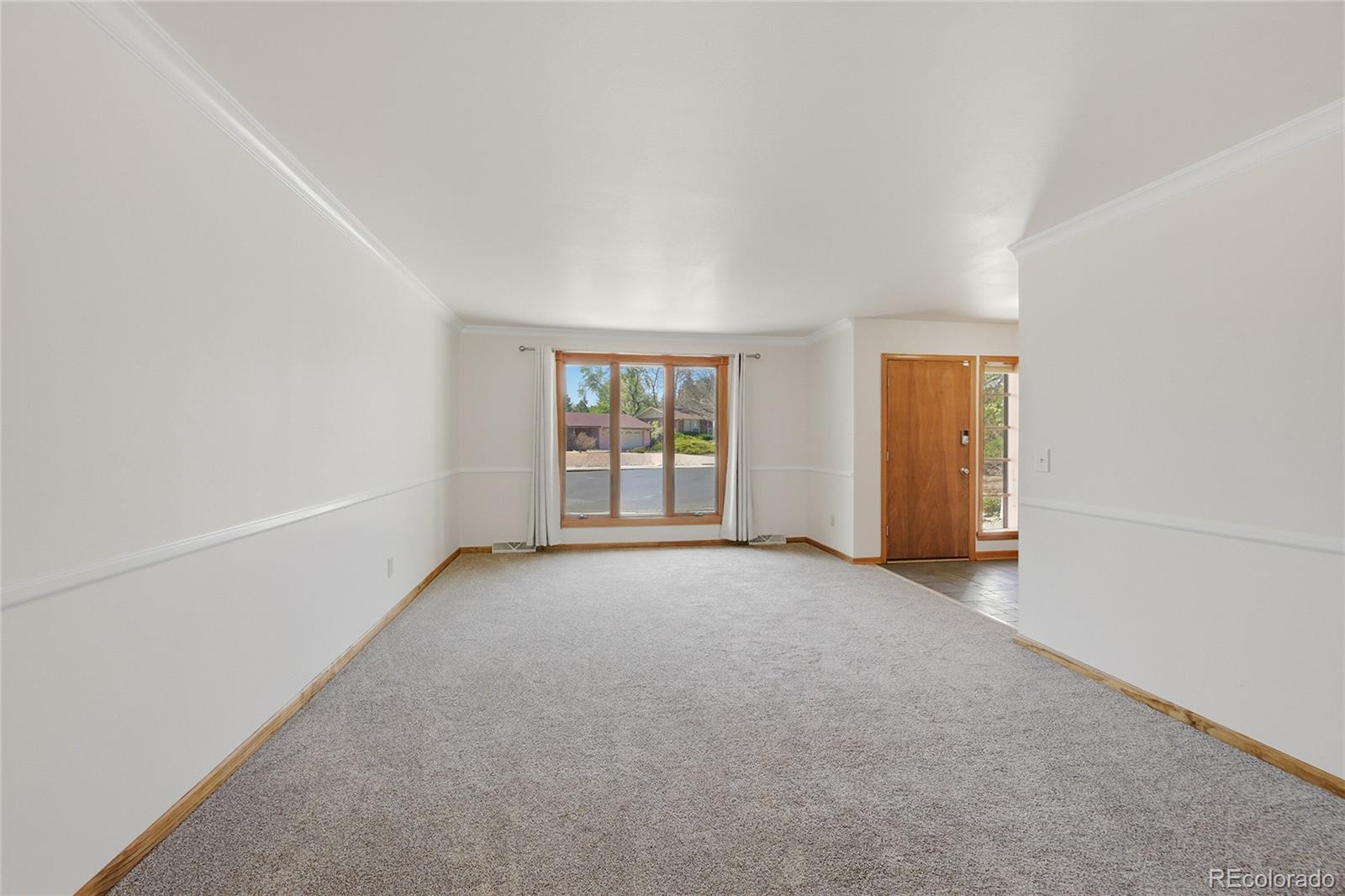 MLS Image #9 for 2688 s macon court,aurora, Colorado