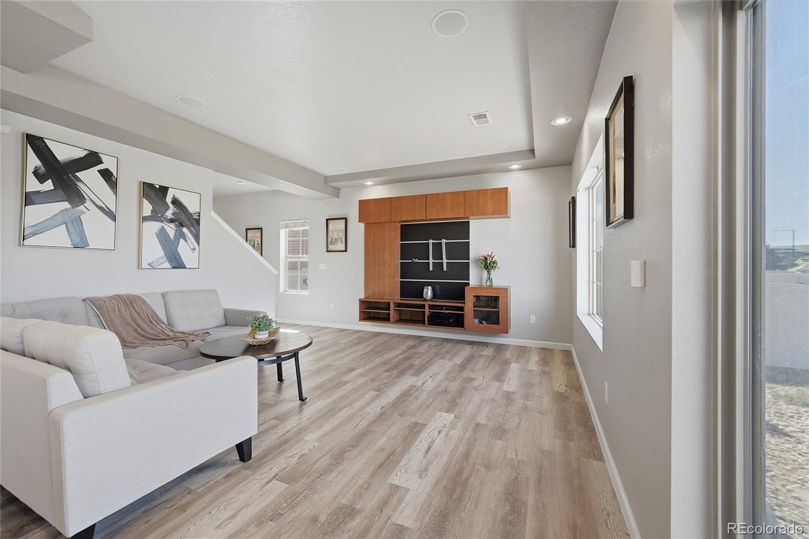 MLS Image #6 for 18261 e 47th drive,denver, Colorado