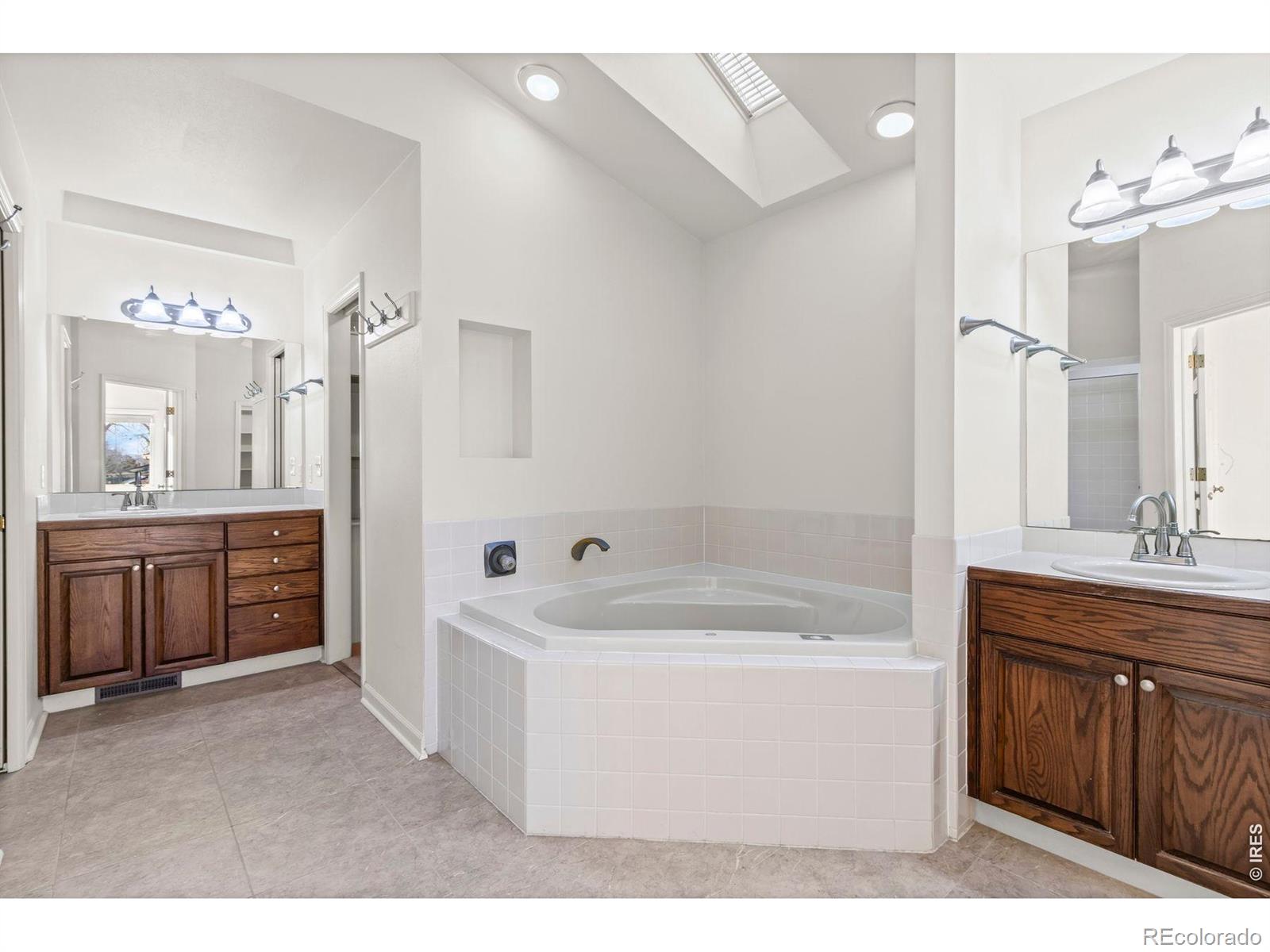 MLS Image #13 for 1912  cottonwood point drive,fort collins, Colorado