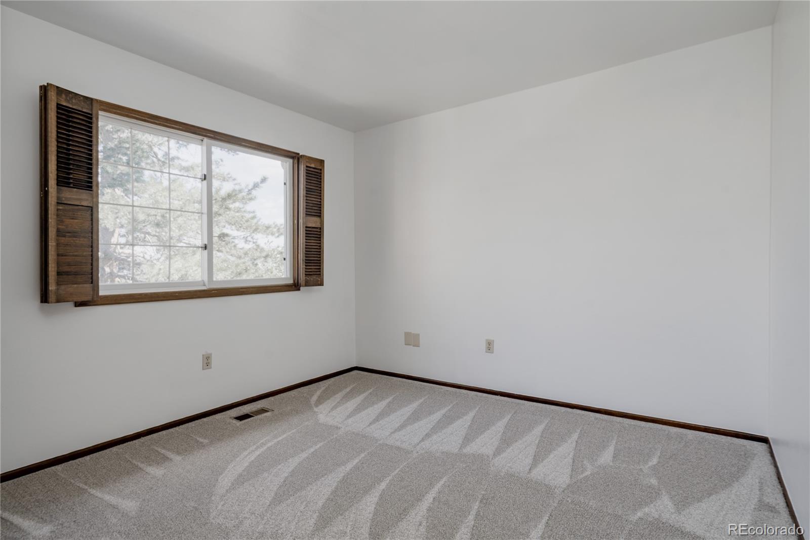 MLS Image #15 for 10622 w dakan mountain,littleton, Colorado