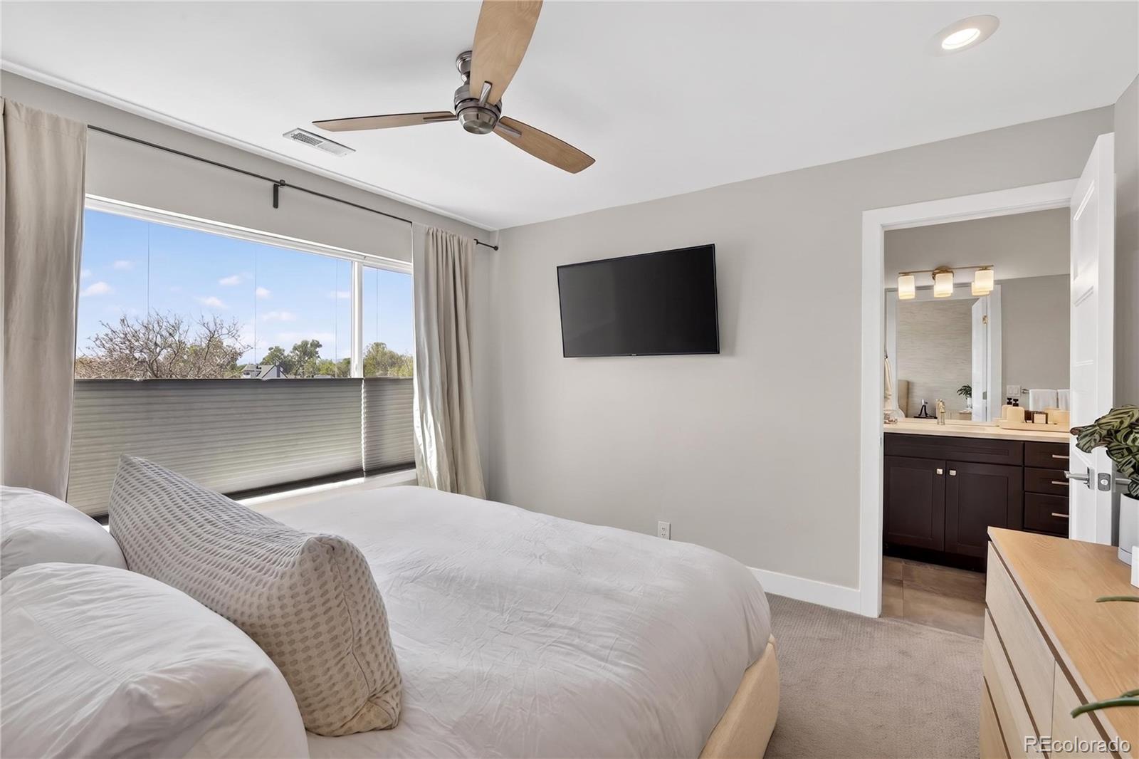 MLS Image #14 for 4922  lowell boulevard 4,denver, Colorado