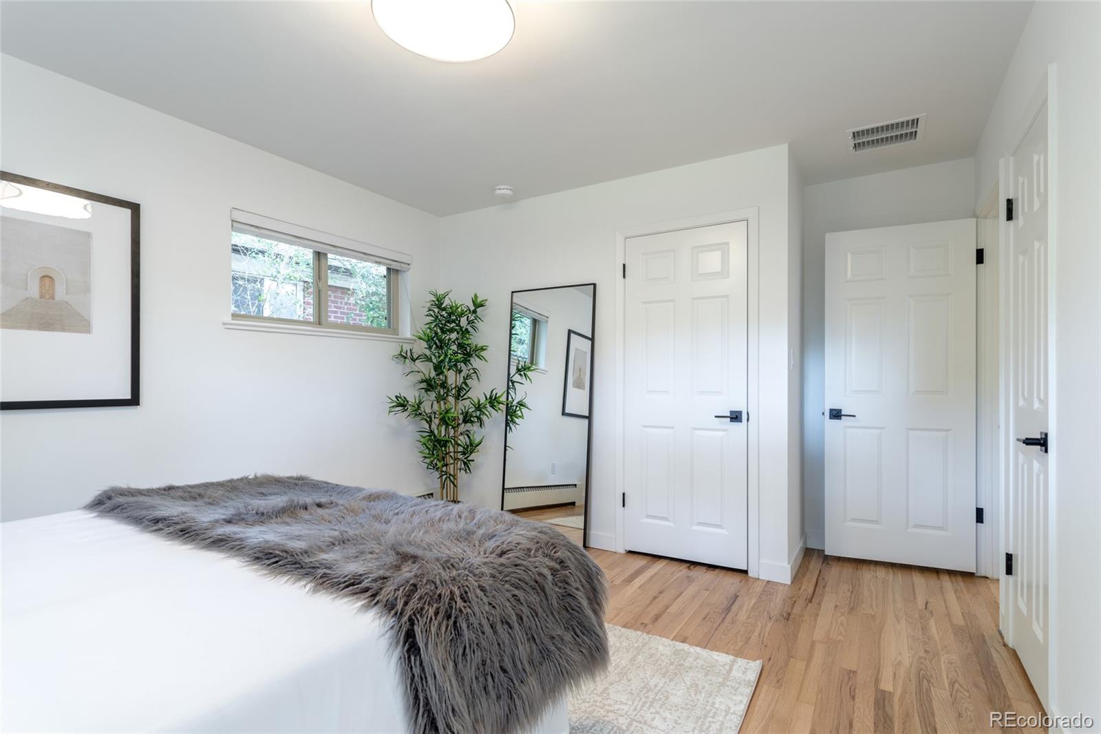 MLS Image #10 for 1532 s grape street,denver, Colorado