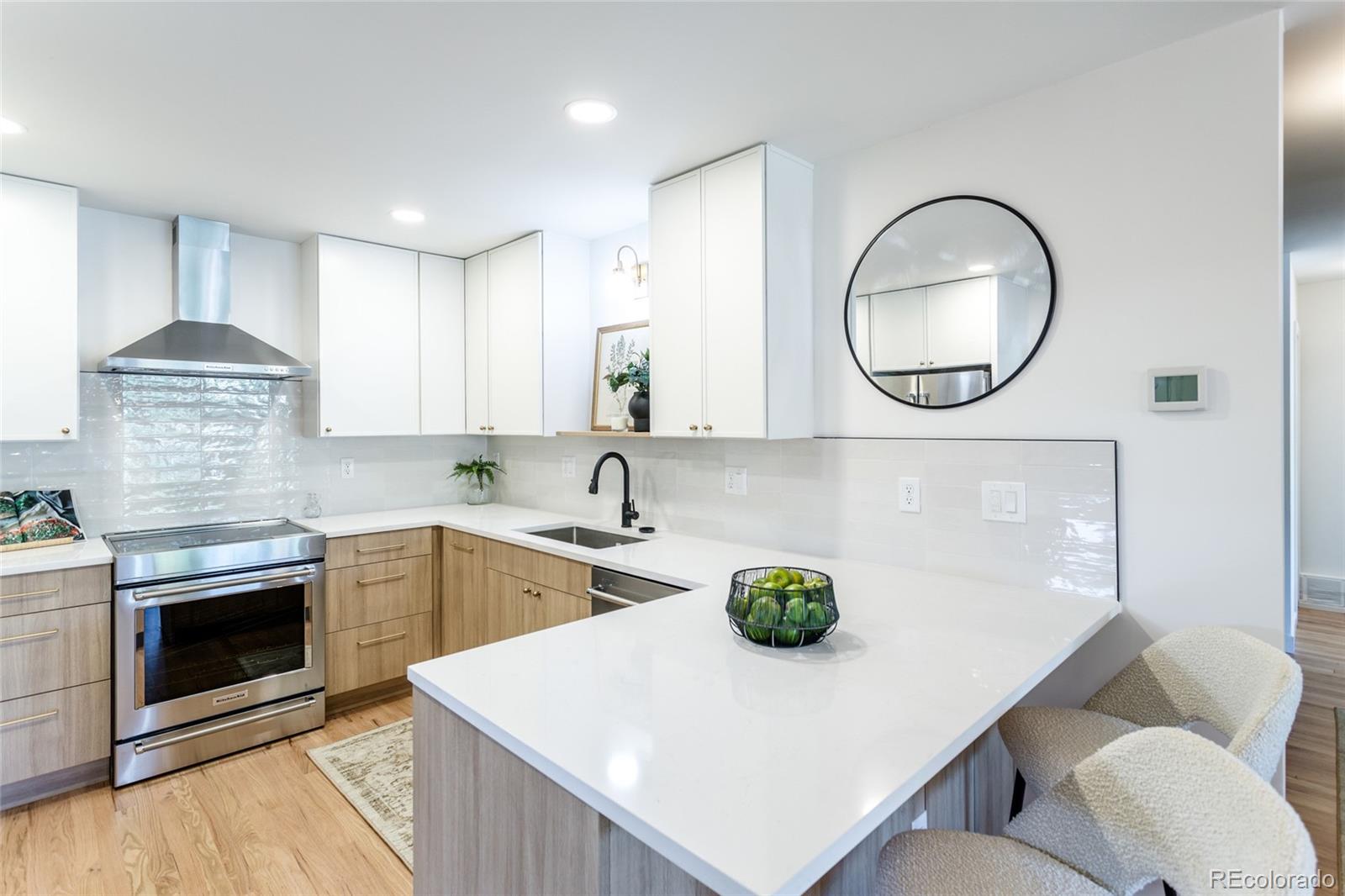 MLS Image #7 for 1532 s grape street,denver, Colorado