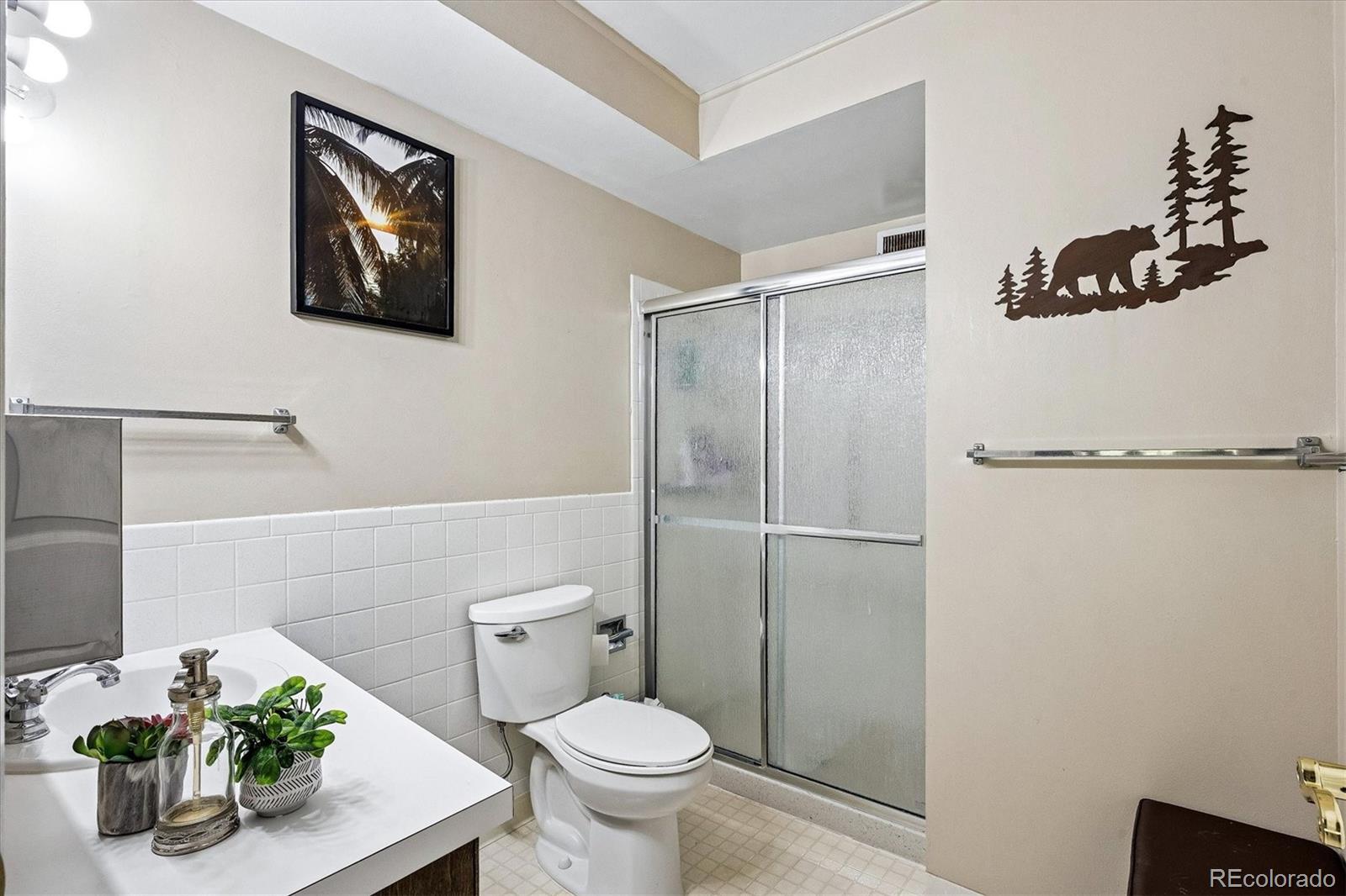 MLS Image #11 for 635 s alton way 3b,denver, Colorado