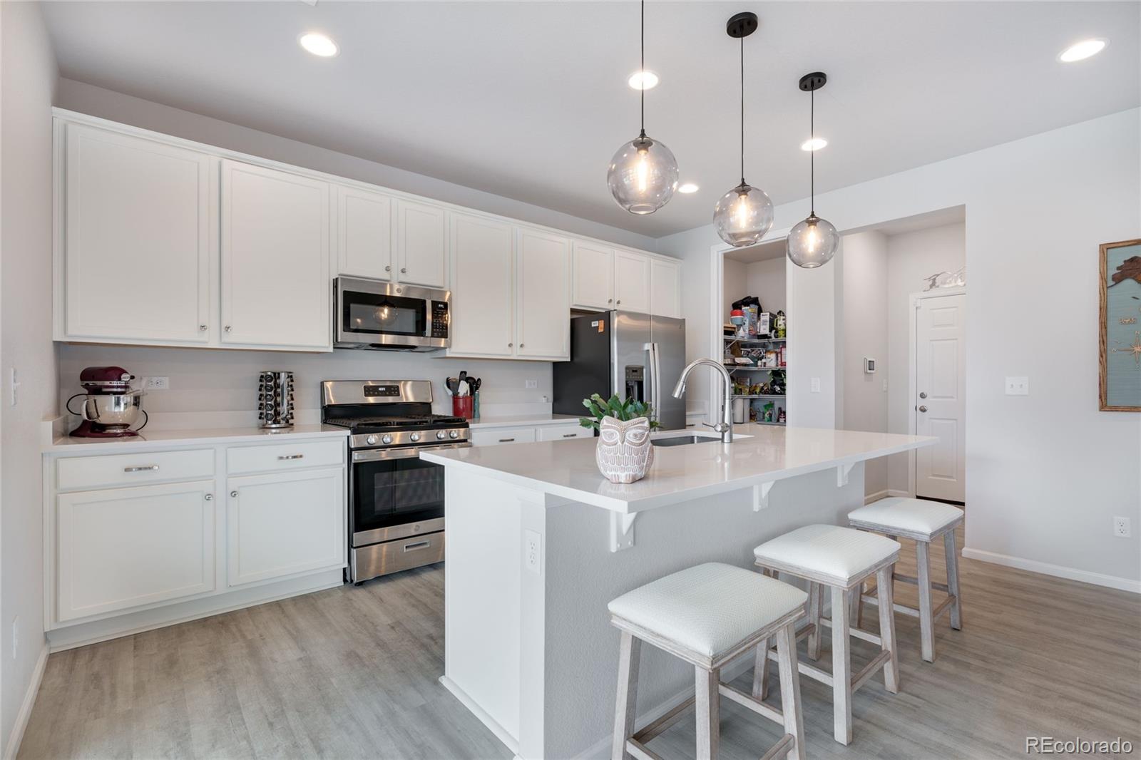 MLS Image #10 for 134 s uriah street,aurora, Colorado