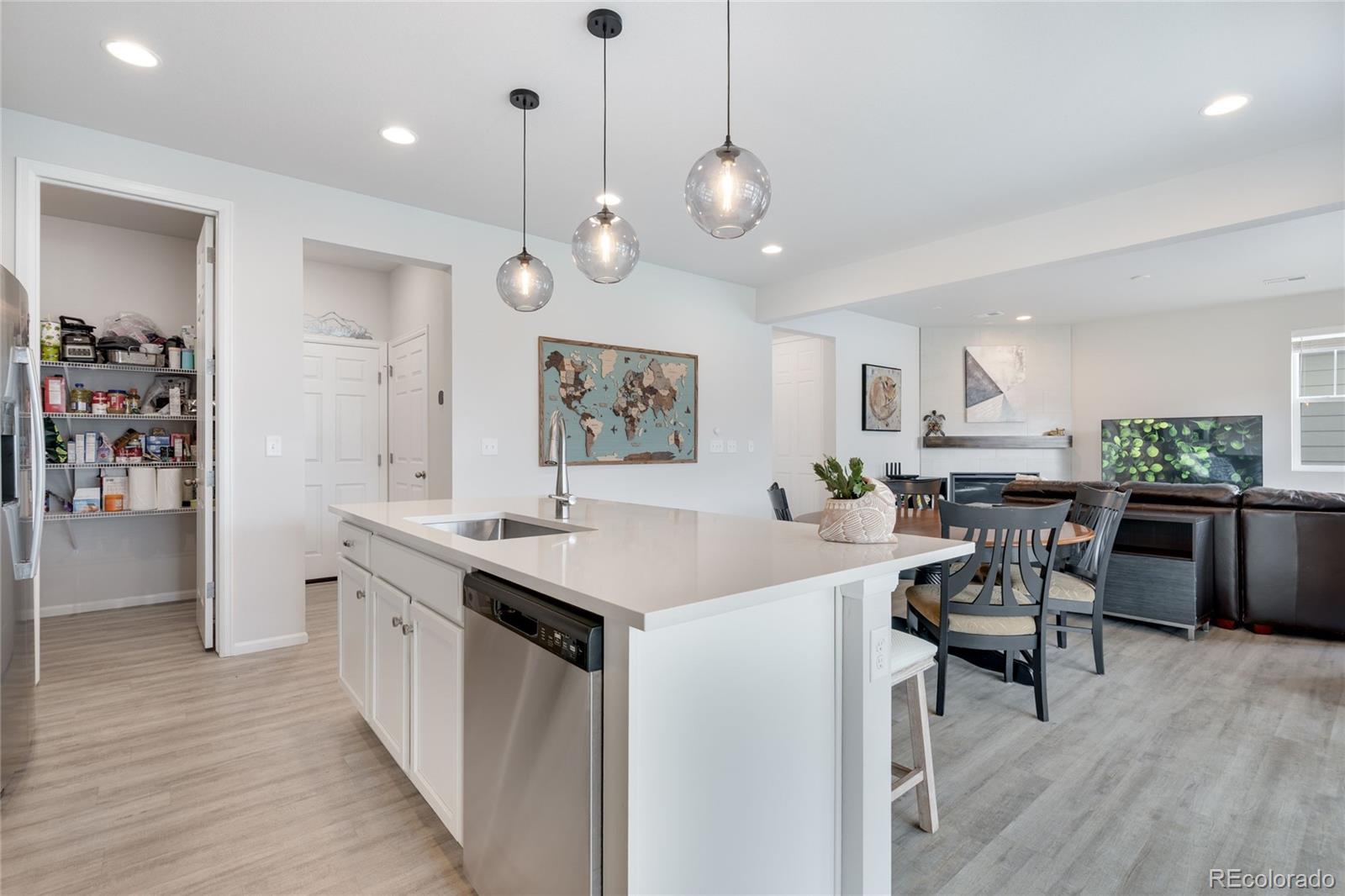 MLS Image #11 for 134 s uriah street,aurora, Colorado