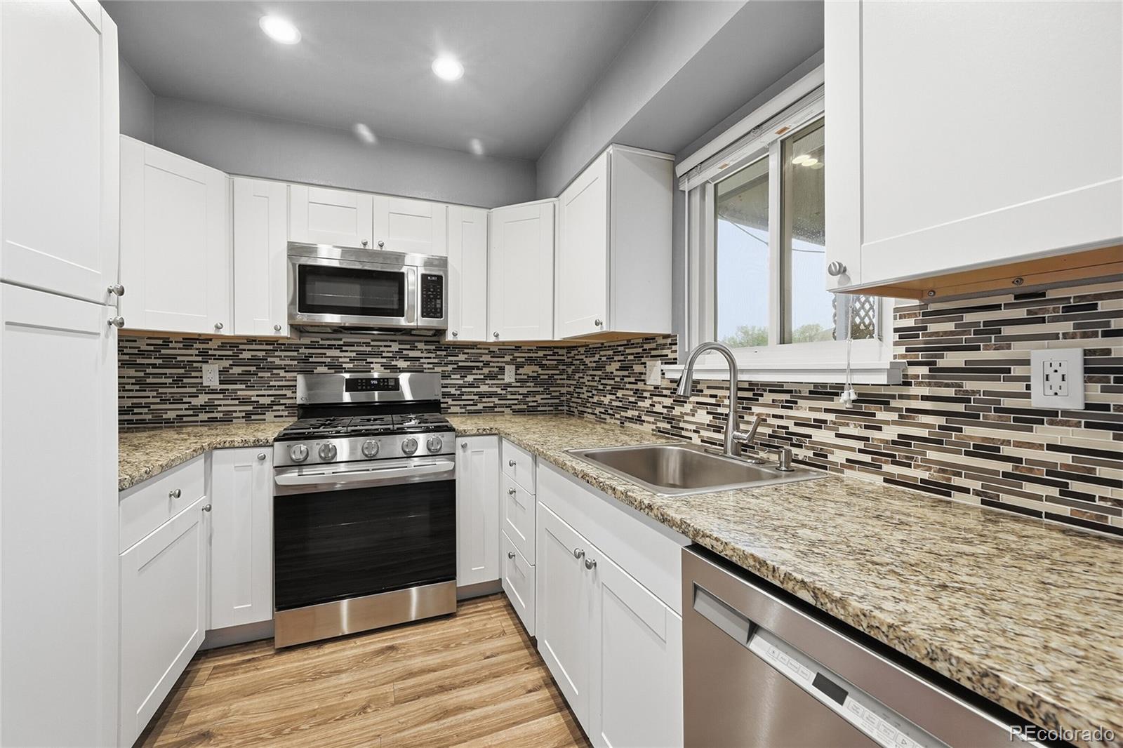 MLS Image #11 for 8682 w stanford avenue,littleton, Colorado