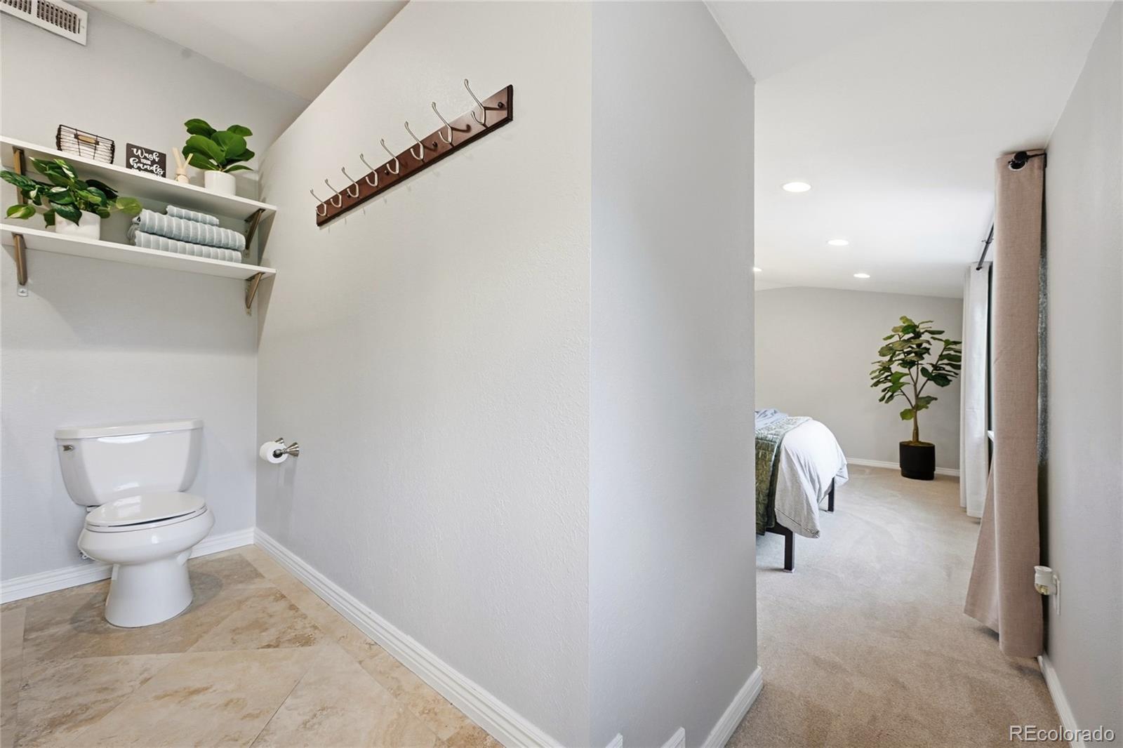 MLS Image #37 for 1690 s fillmore street,denver, Colorado