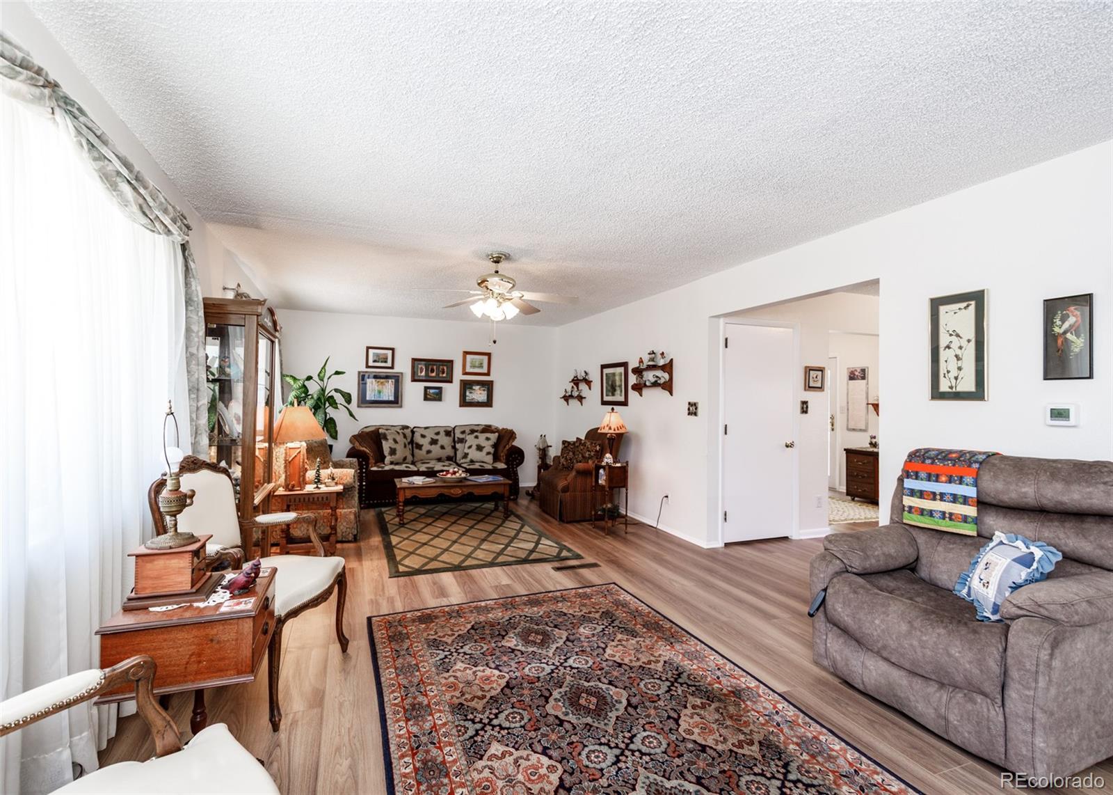 MLS Image #3 for 2527 e caramillo street,colorado springs, Colorado