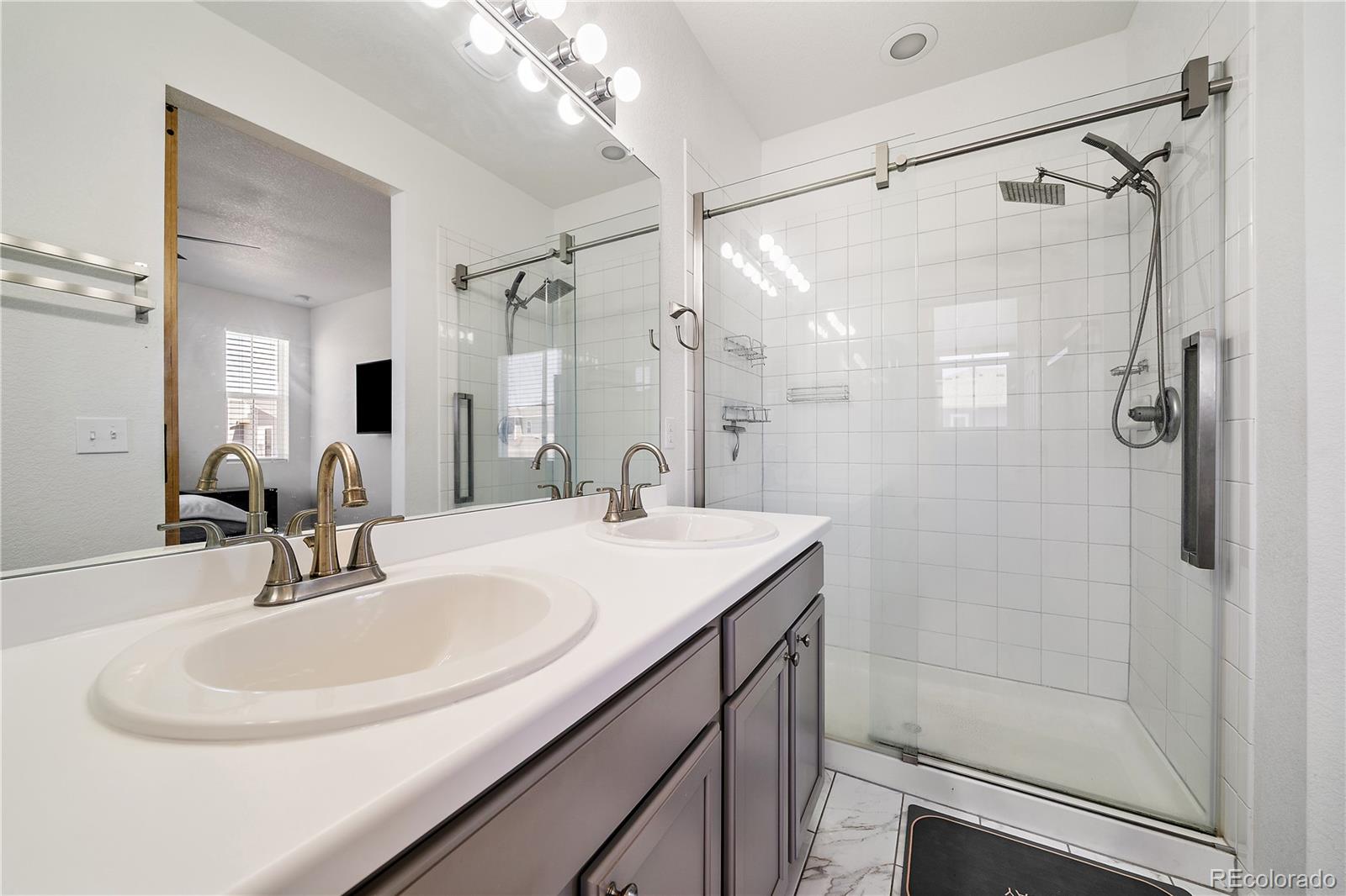 MLS Image #17 for 23600 e 5th drive,aurora, Colorado
