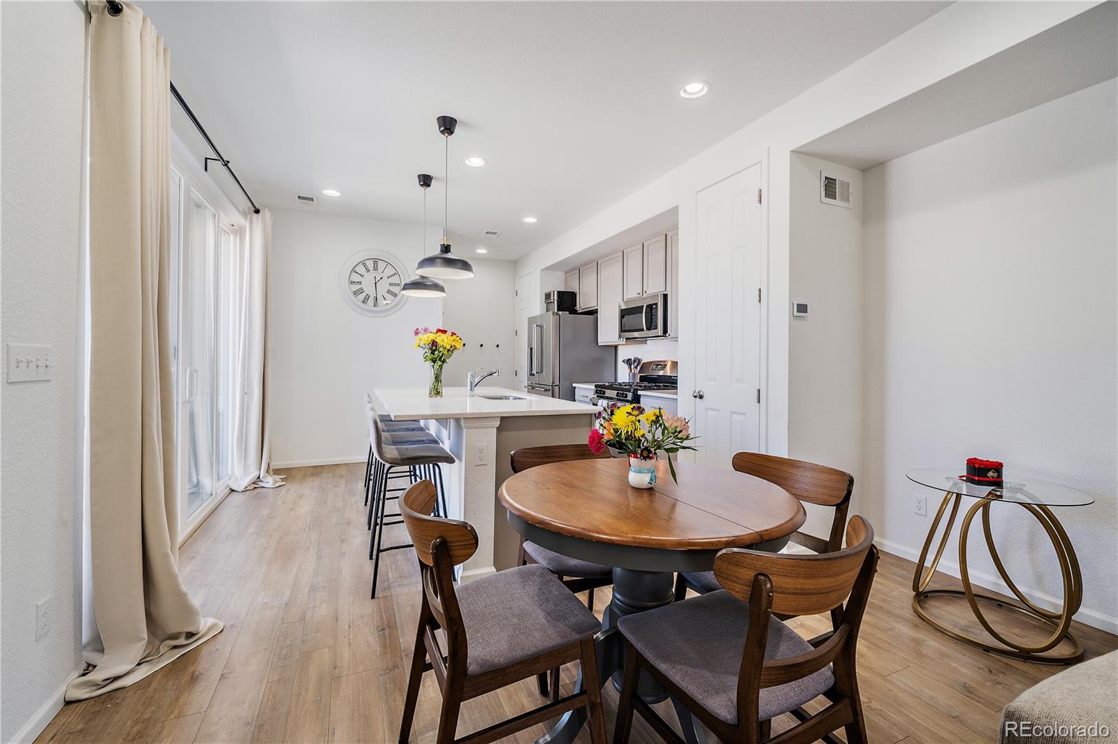 MLS Image #6 for 23600 e 5th drive,aurora, Colorado