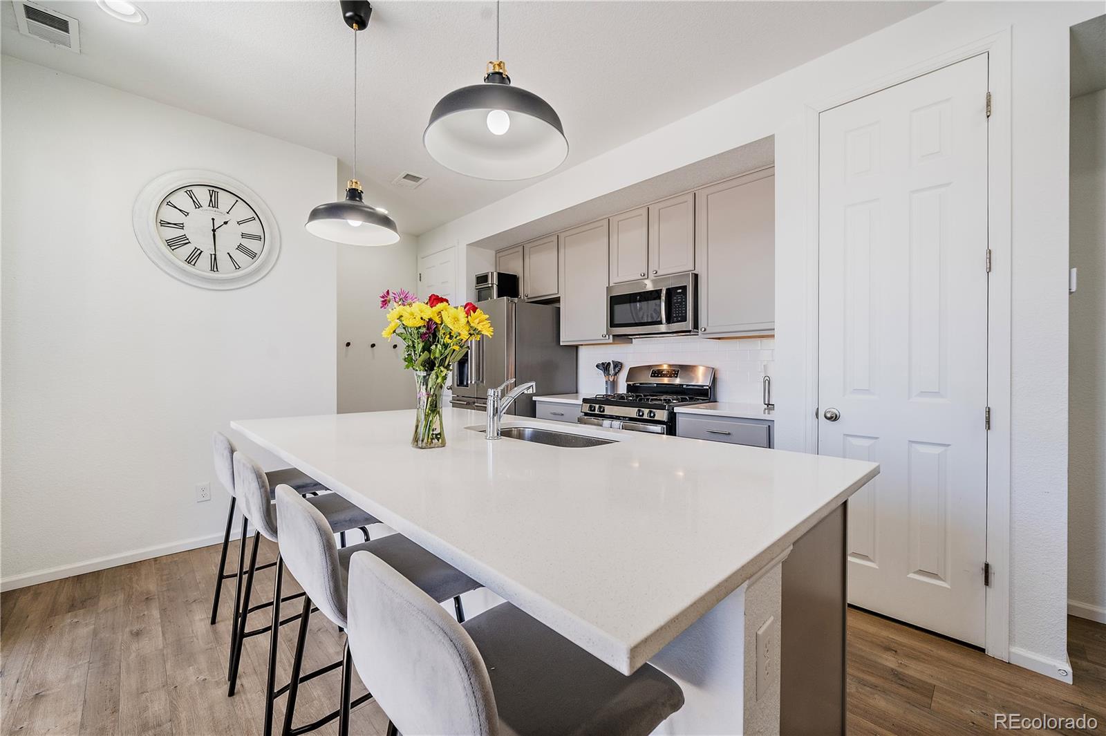 MLS Image #7 for 23600 e 5th drive,aurora, Colorado