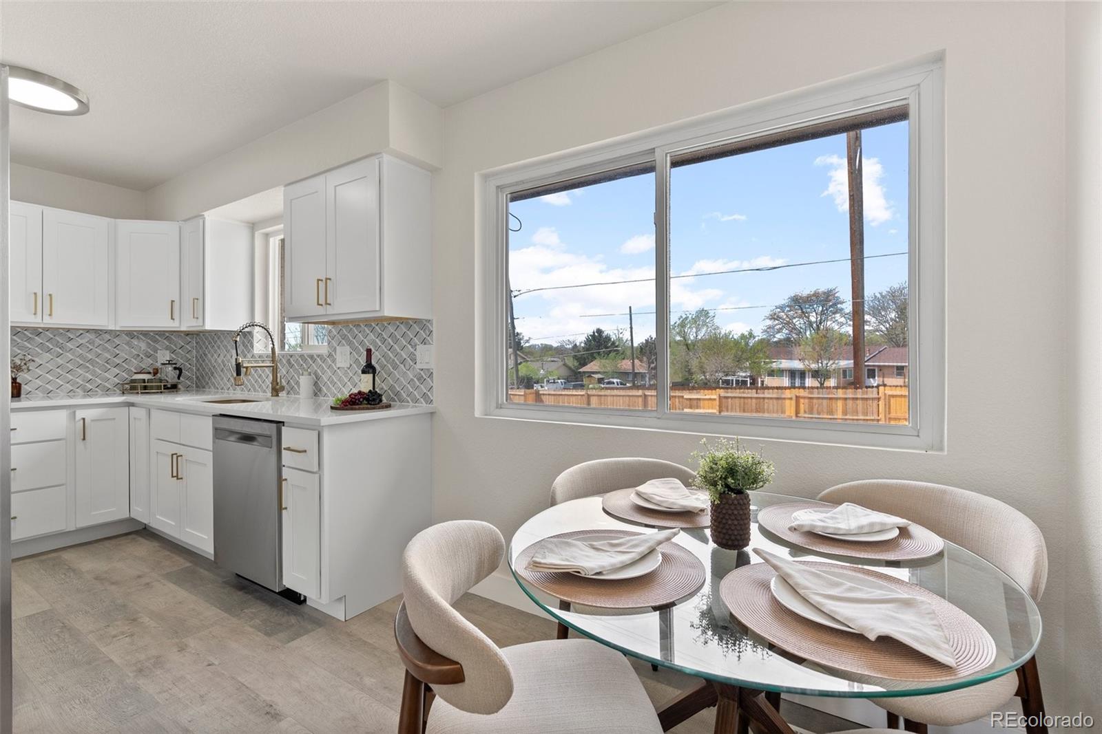 MLS Image #9 for 7961 e granada road,denver, Colorado