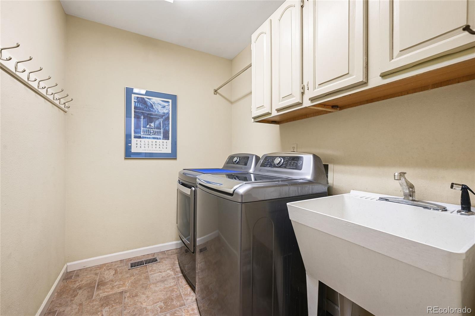 MLS Image #16 for 9293  cornell circle,highlands ranch, Colorado