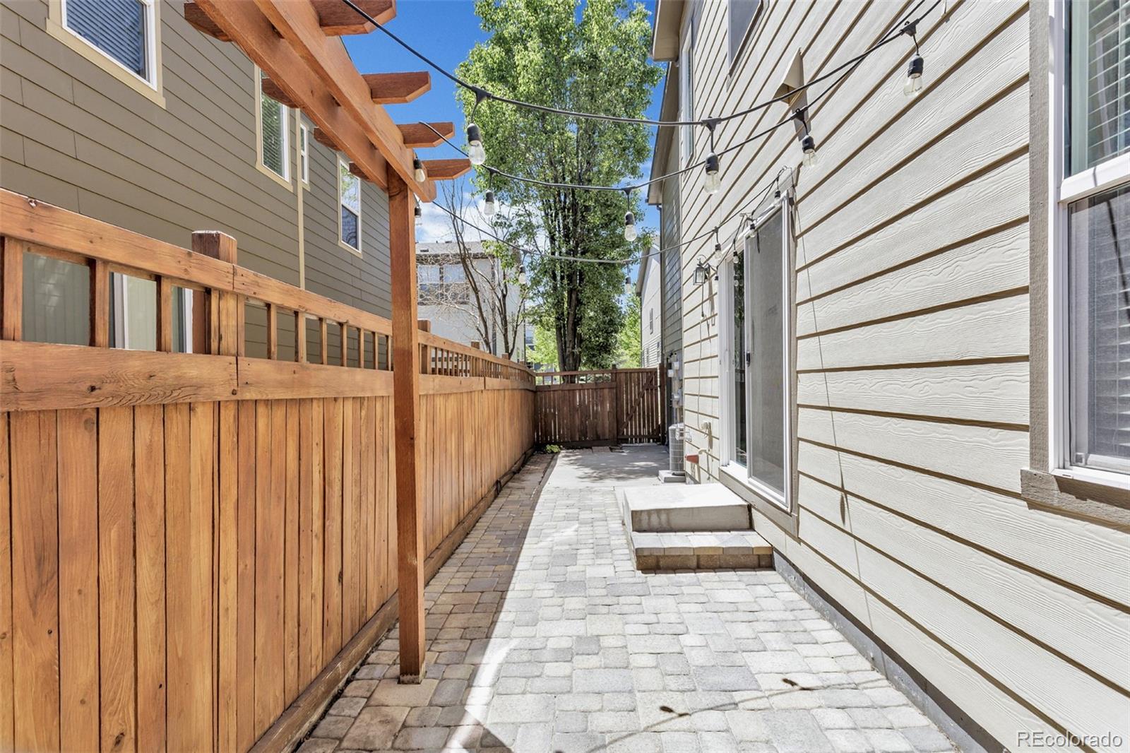 MLS Image #18 for 2160  spruce street,denver, Colorado