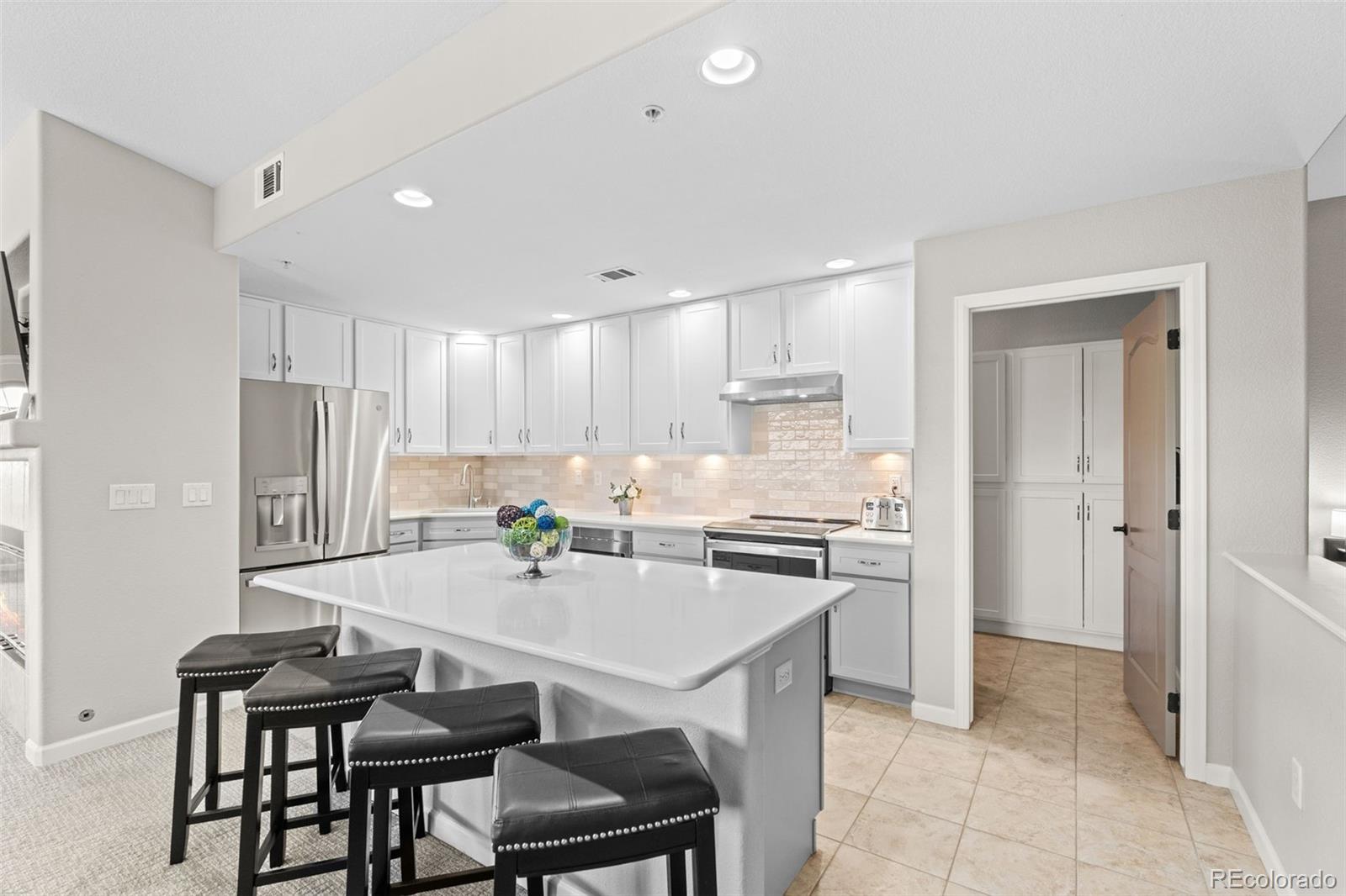 MLS Image #5 for 6262  kilmer loop,golden, Colorado