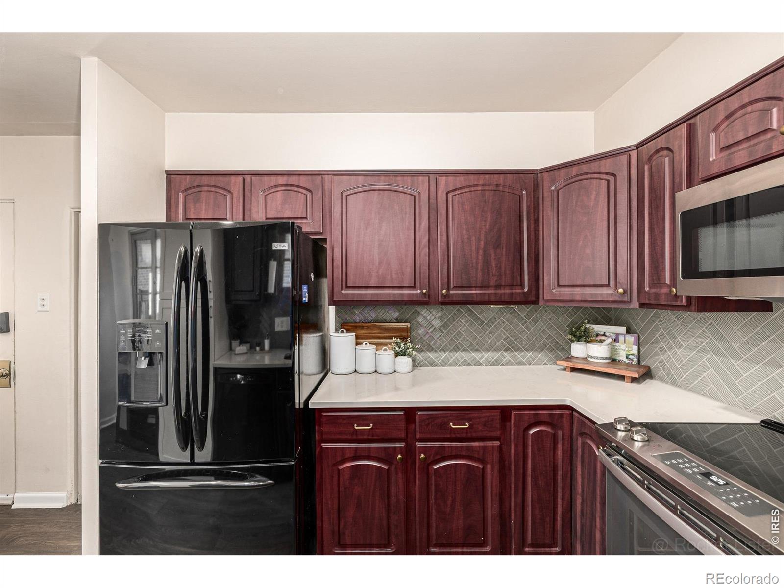 MLS Image #12 for 129 s franklin street,denver, Colorado