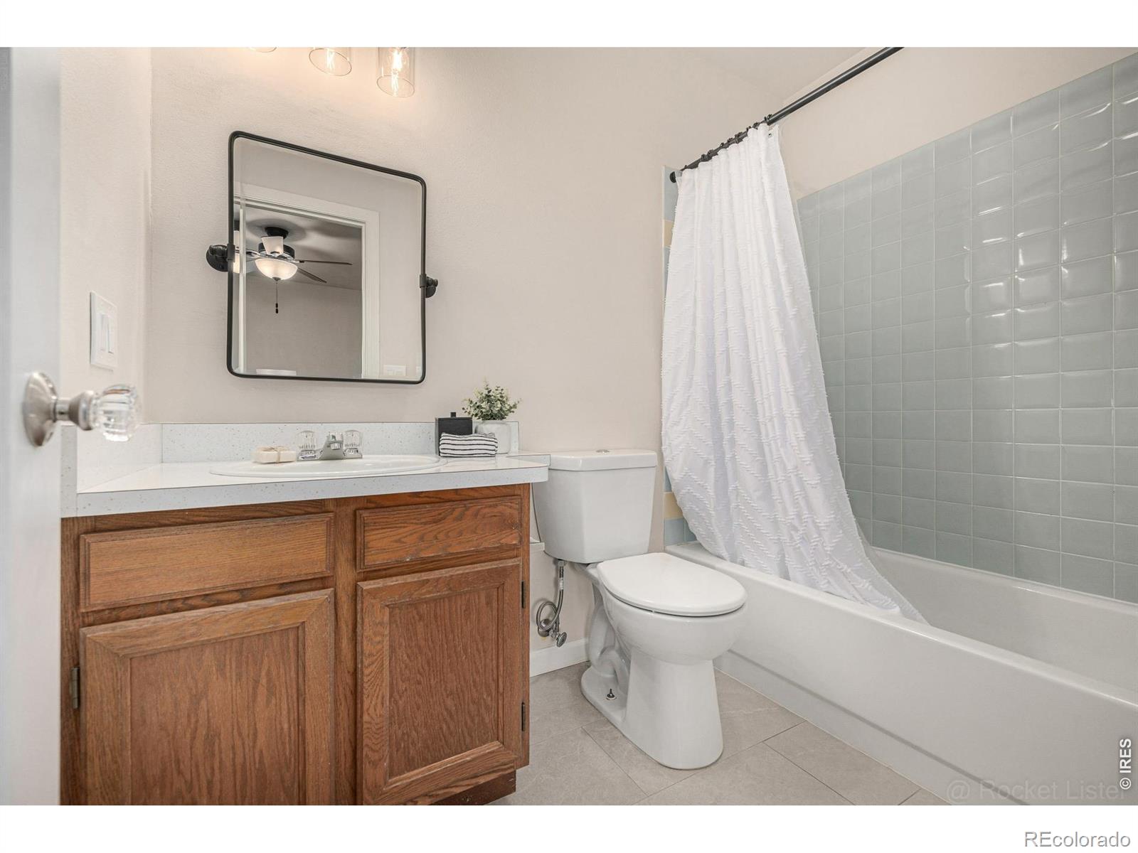 MLS Image #20 for 129 s franklin street,denver, Colorado