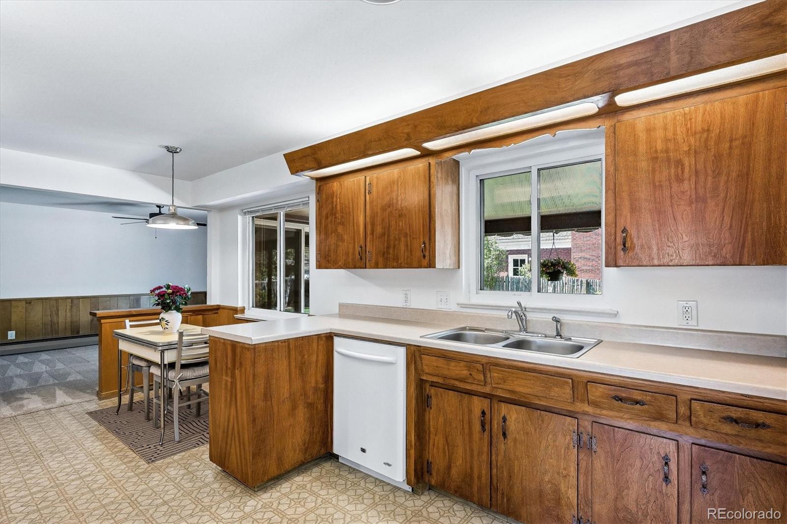 MLS Image #17 for 385  oakland street,aurora, Colorado