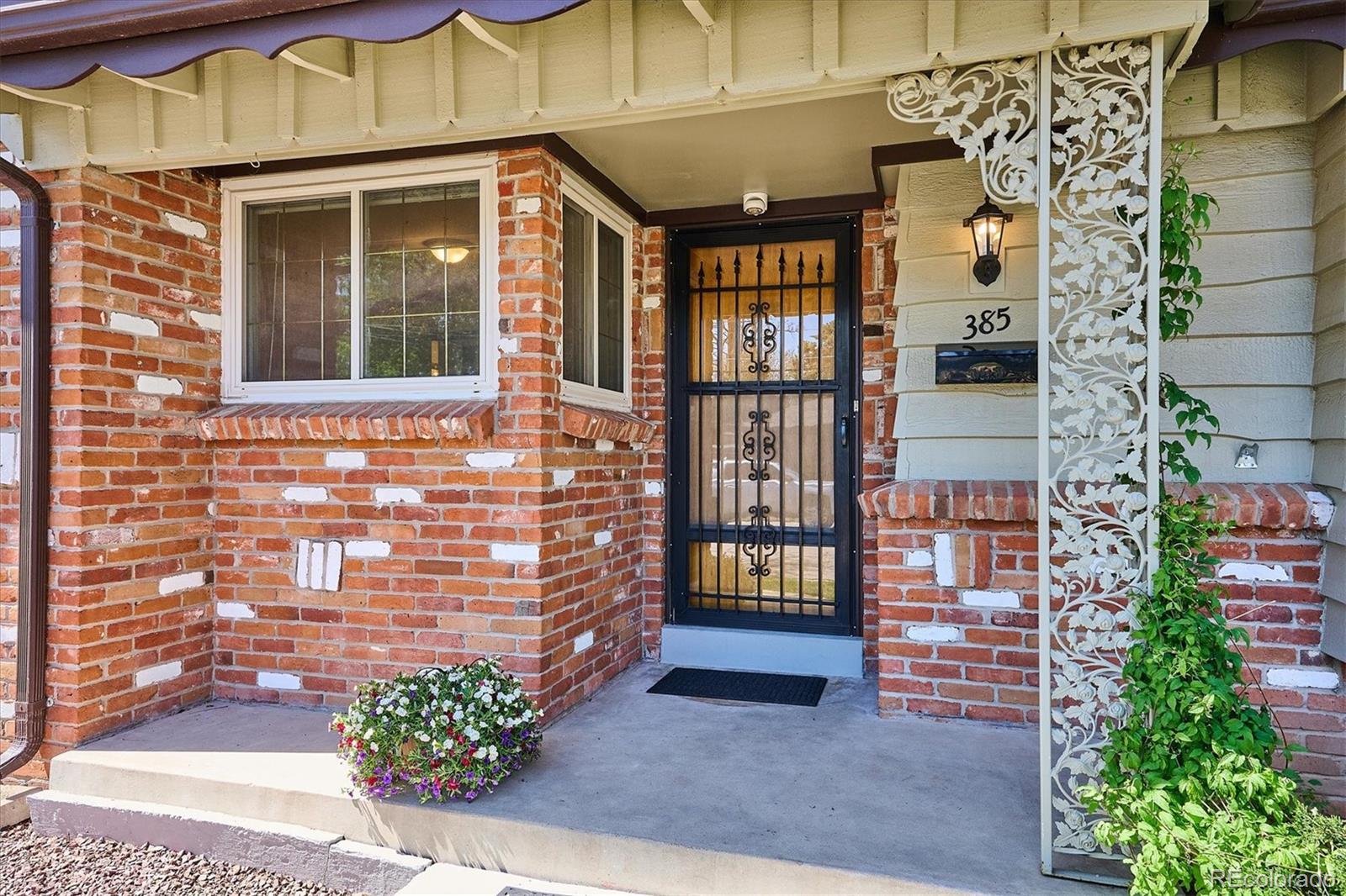 MLS Image #2 for 385  oakland street,aurora, Colorado