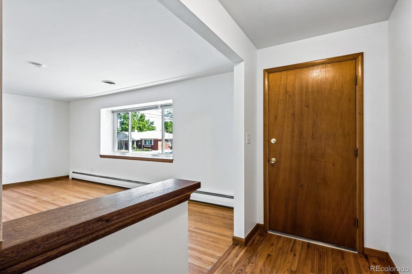 MLS Image #4 for 385  oakland street,aurora, Colorado