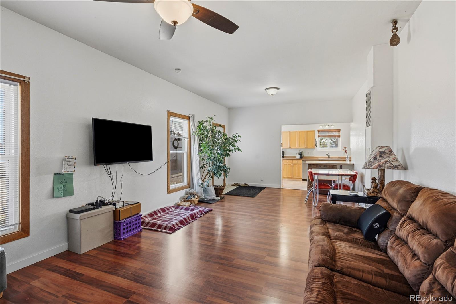MLS Image #11 for 40527  county road 37 ,ault, Colorado