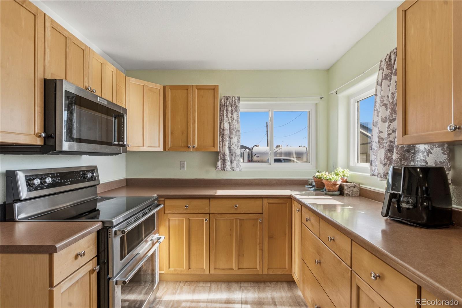MLS Image #12 for 40527  county road 37 ,ault, Colorado