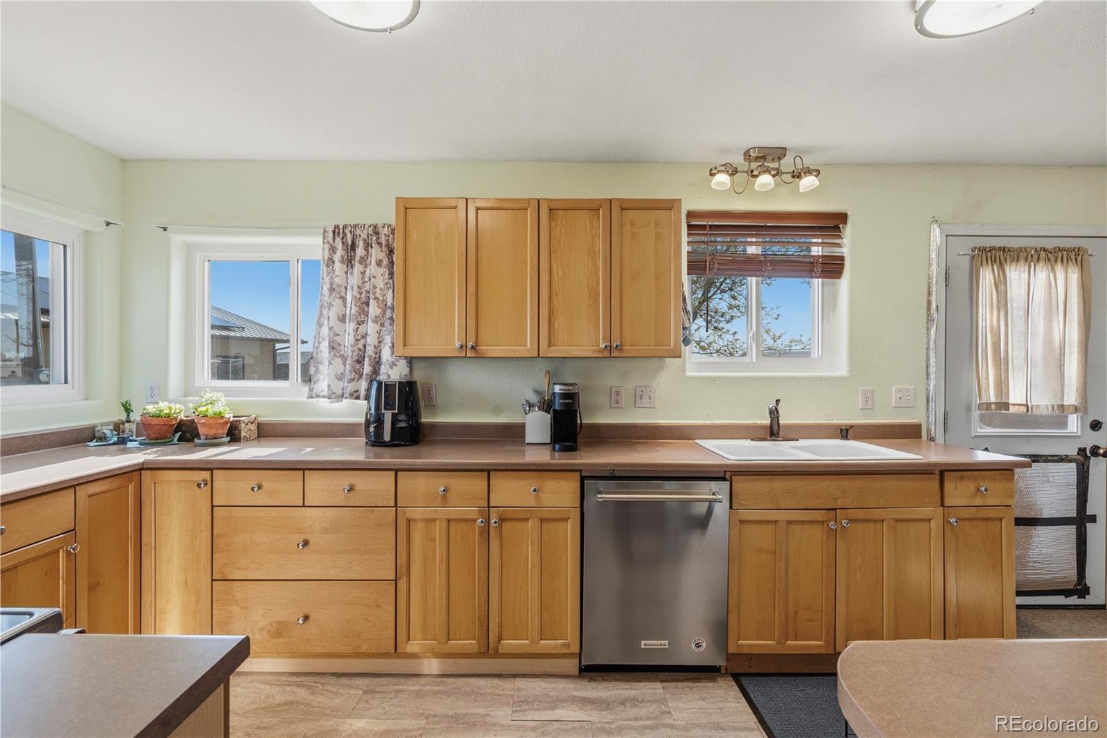 MLS Image #14 for 40527  county road 37 ,ault, Colorado