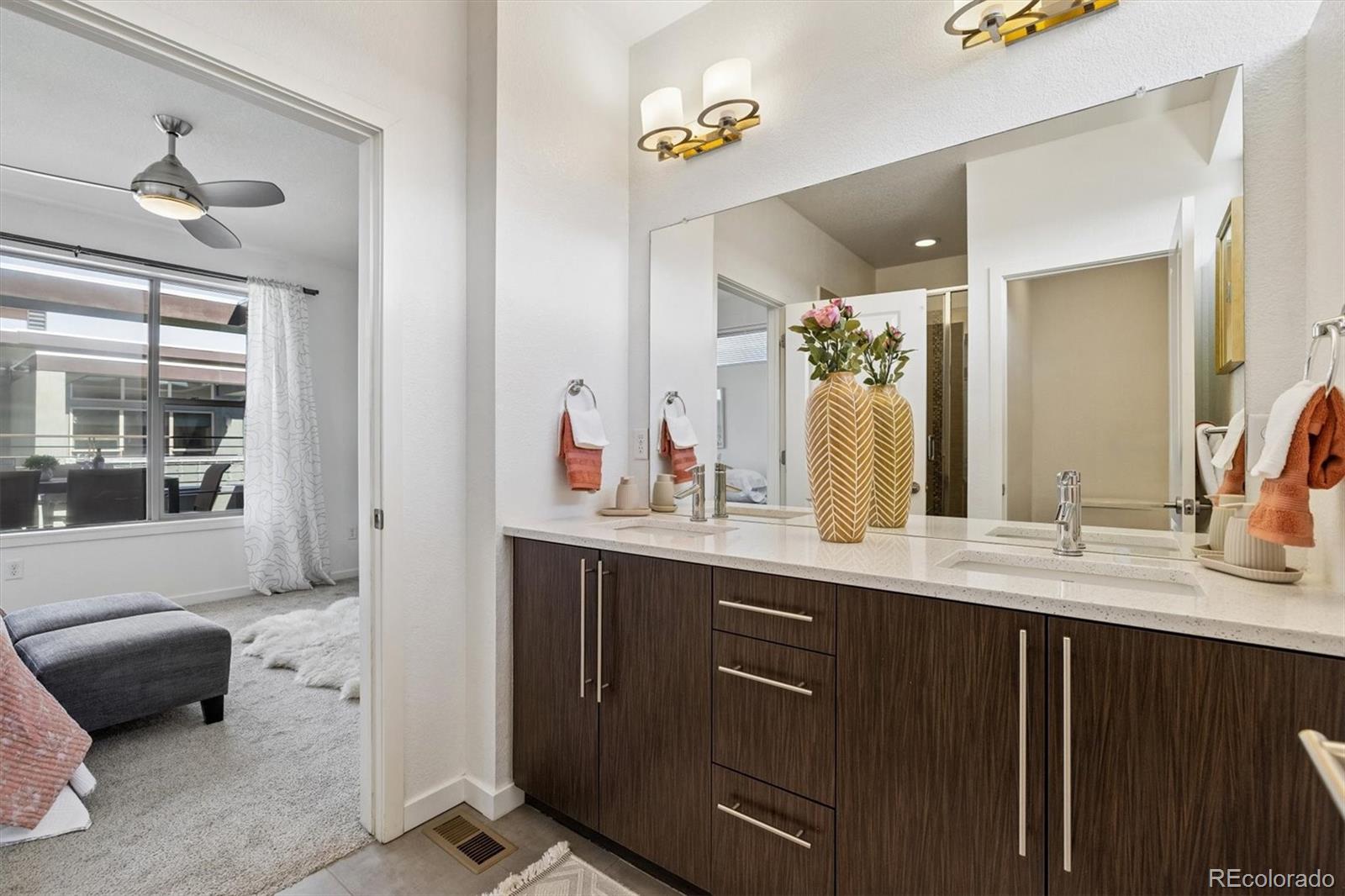 MLS Image #13 for 2110 n clay street,denver, Colorado