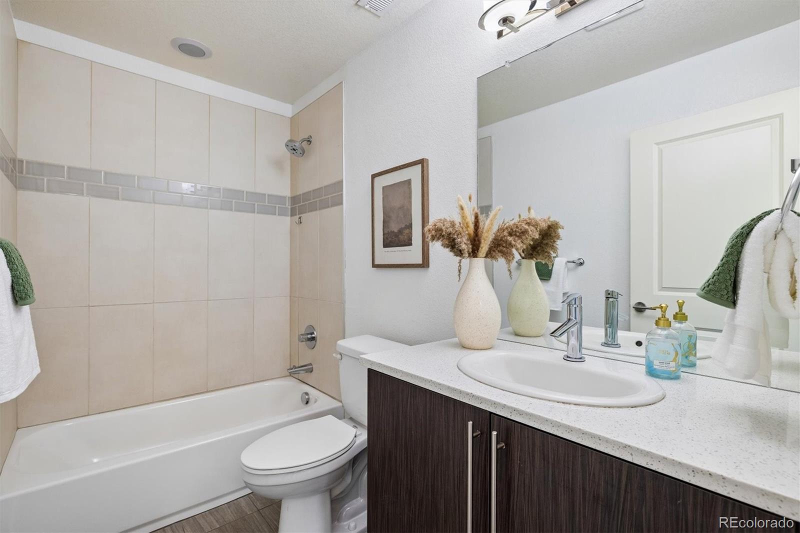MLS Image #19 for 2110 n clay street,denver, Colorado