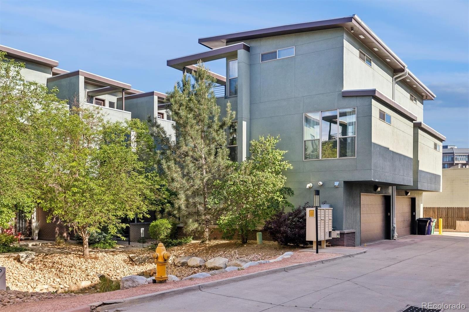 MLS Image #24 for 2110 n clay street,denver, Colorado