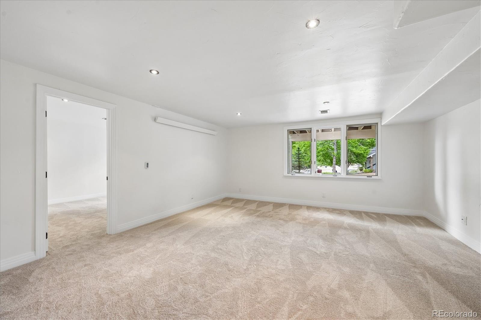 MLS Image #35 for 4505 s yosemite street,denver, Colorado