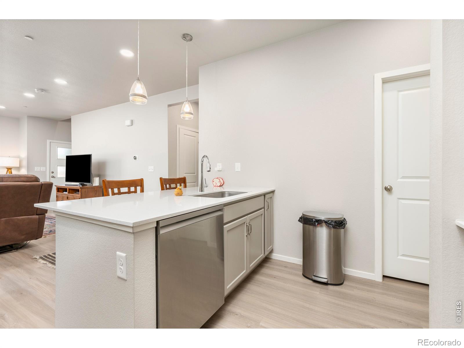 MLS Image #11 for 6721  4th street road,greeley, Colorado