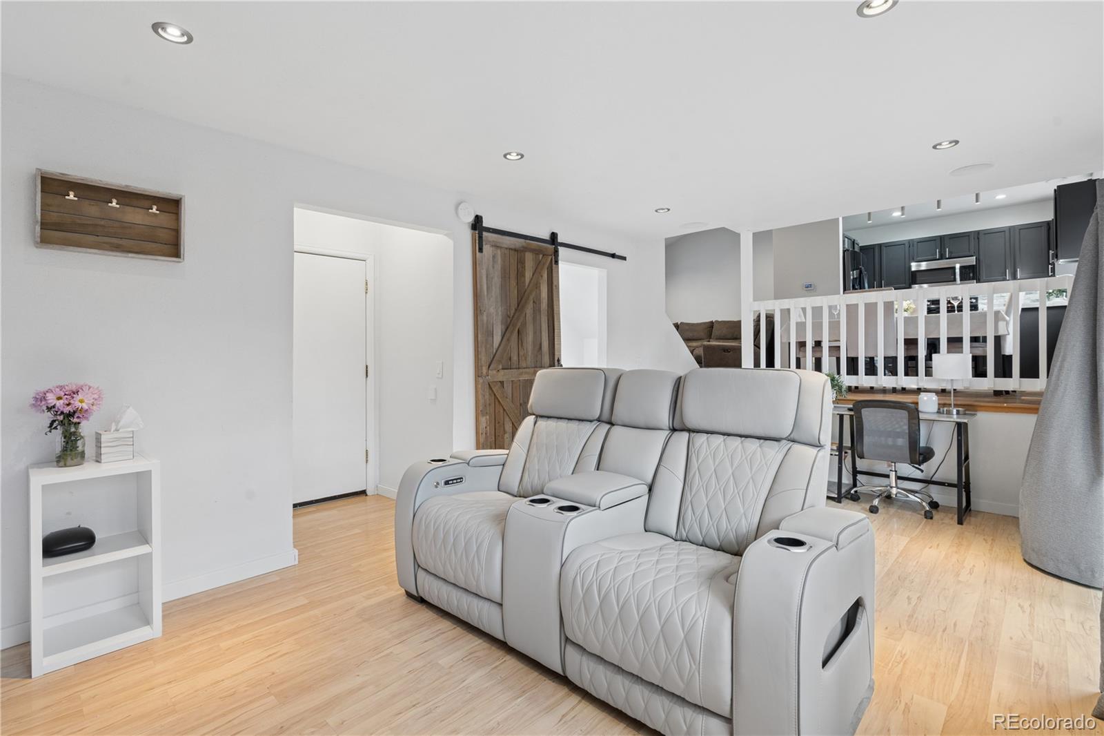 MLS Image #10 for 9872  garwood street,littleton, Colorado