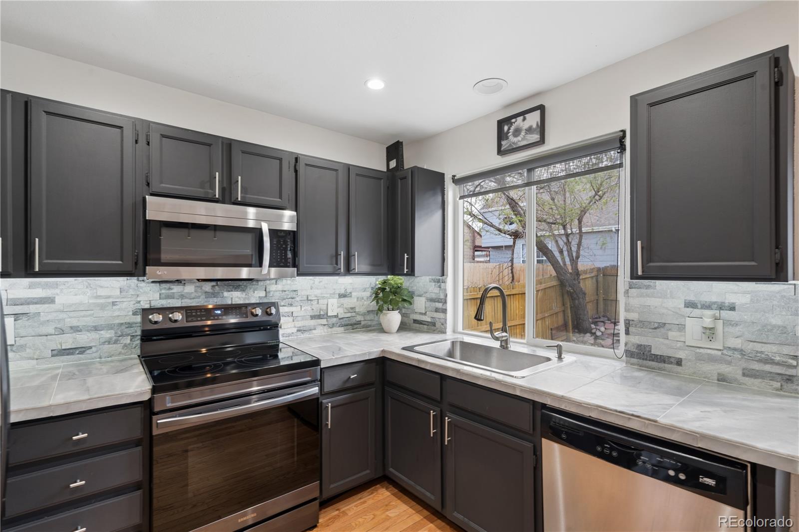 MLS Image #15 for 9872  garwood street,littleton, Colorado